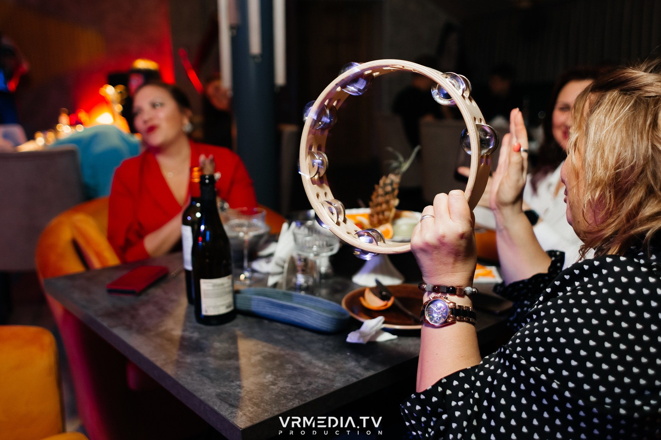 Открытие караоке-зала в «Империи»