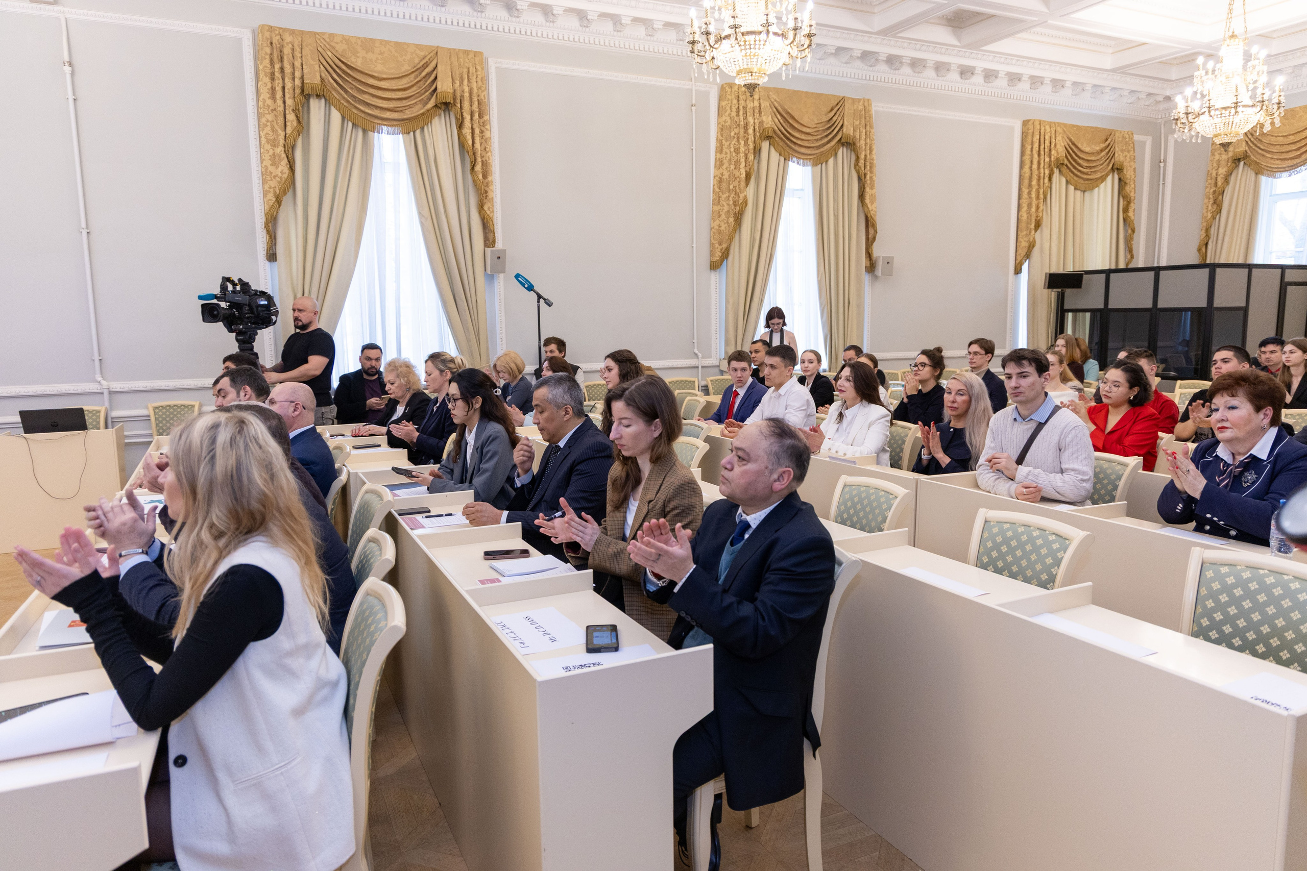 Конференция «Дорога победы через поколения». Портретный и семейный фотограф Санкт-Петербург