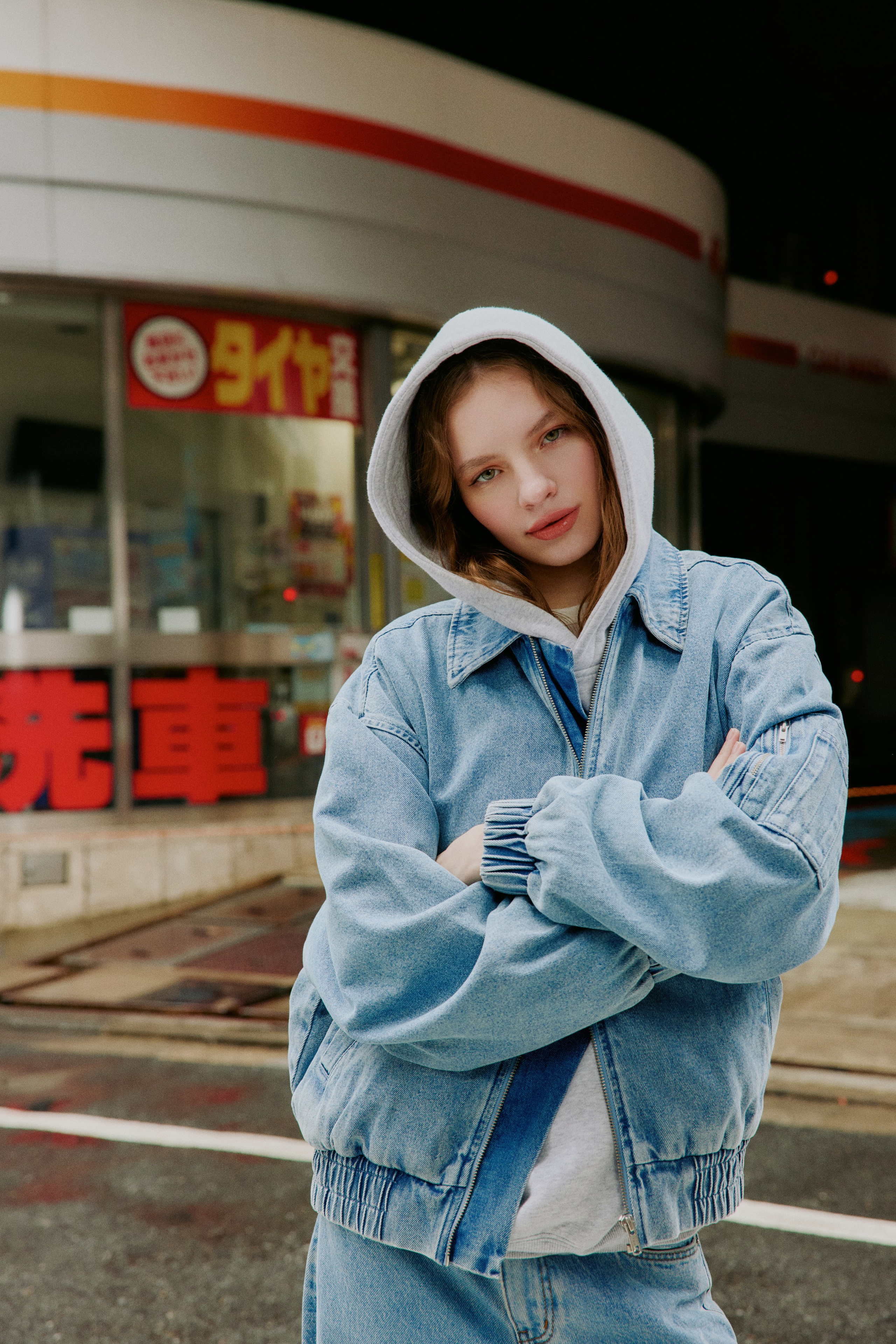 Ena Pelly AUSTRALIA. Retoucher