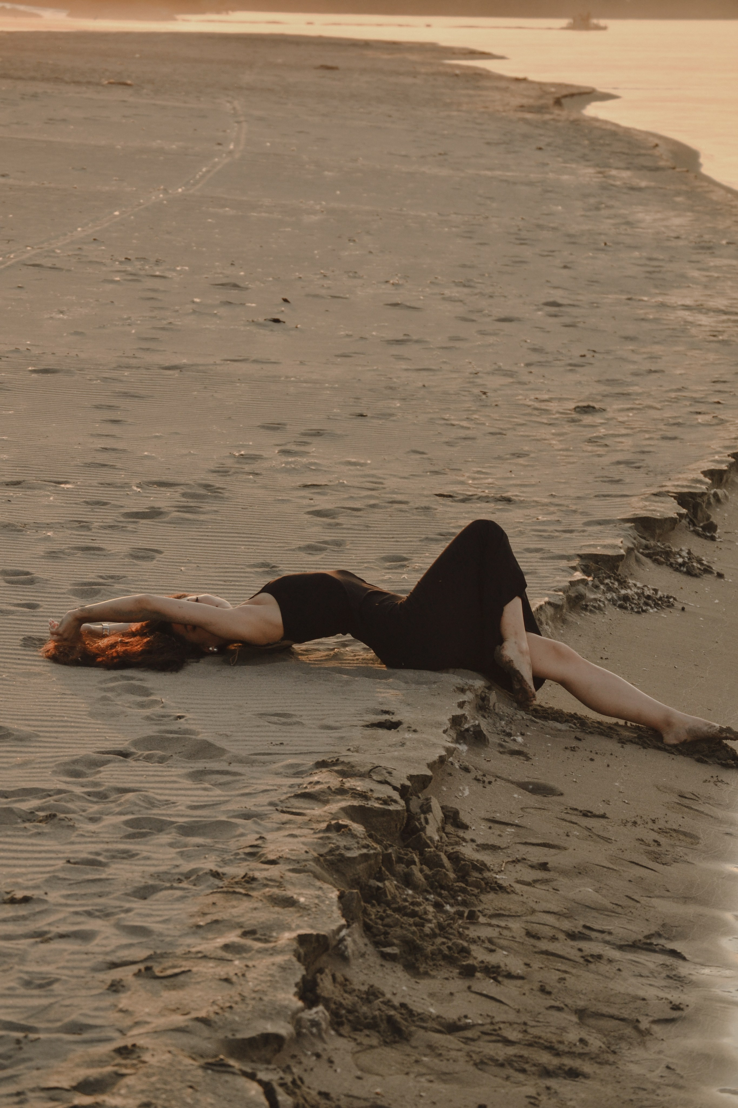 Выездная фотосессия на берегу. Семейный фотограф Головченко Татьяна в Барнауле