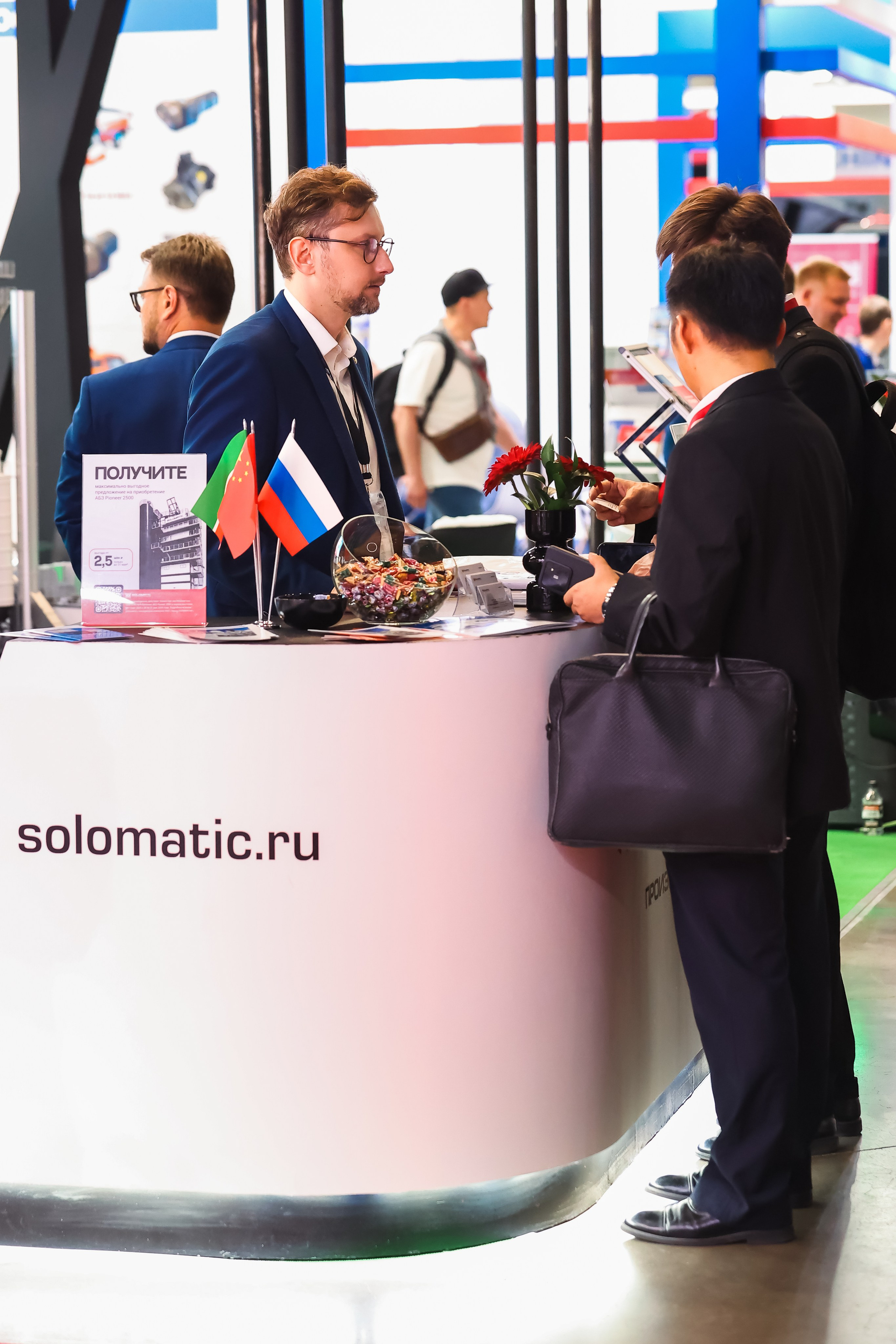 Съёмка стенда на выставке. Фотограф на мероприятие в Москве Марик