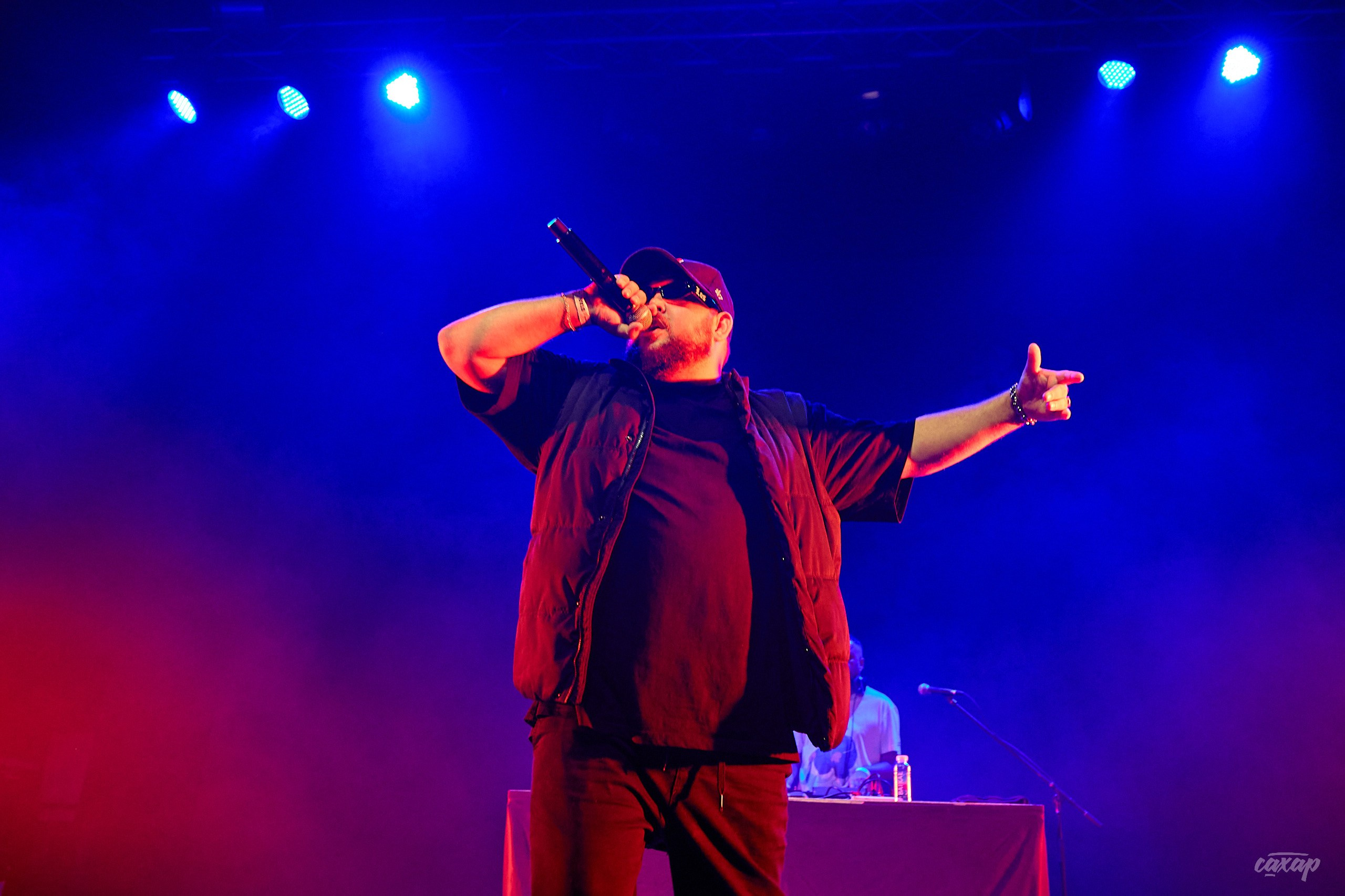 ONYX. Профессиональный фотограф в Екатеринбурге Юра Сахар