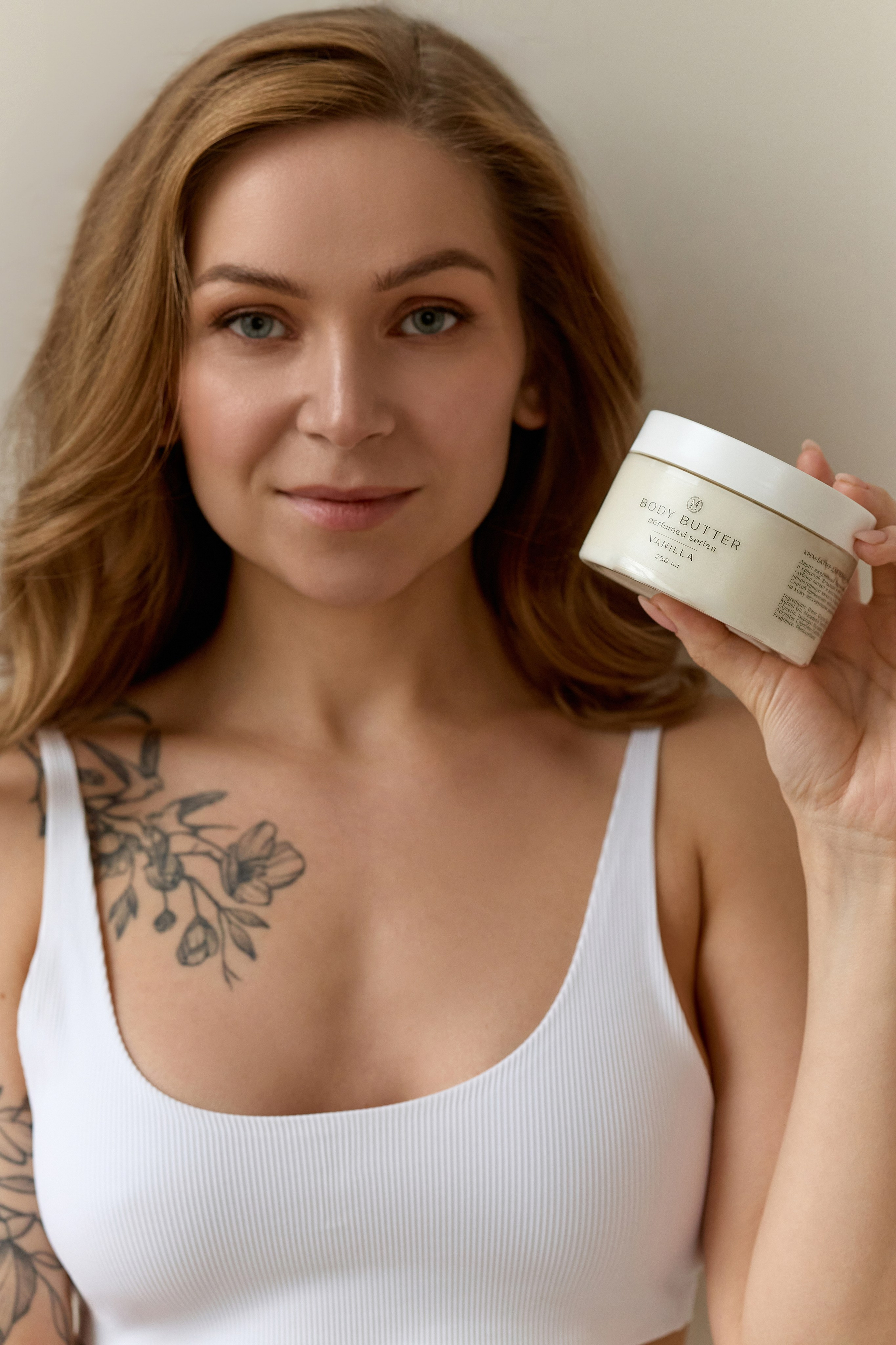 Фотосессия для бренда косметики. Сестры Карабаза. Фотографы и ретушеры в Москве и Санкт-Петербурге