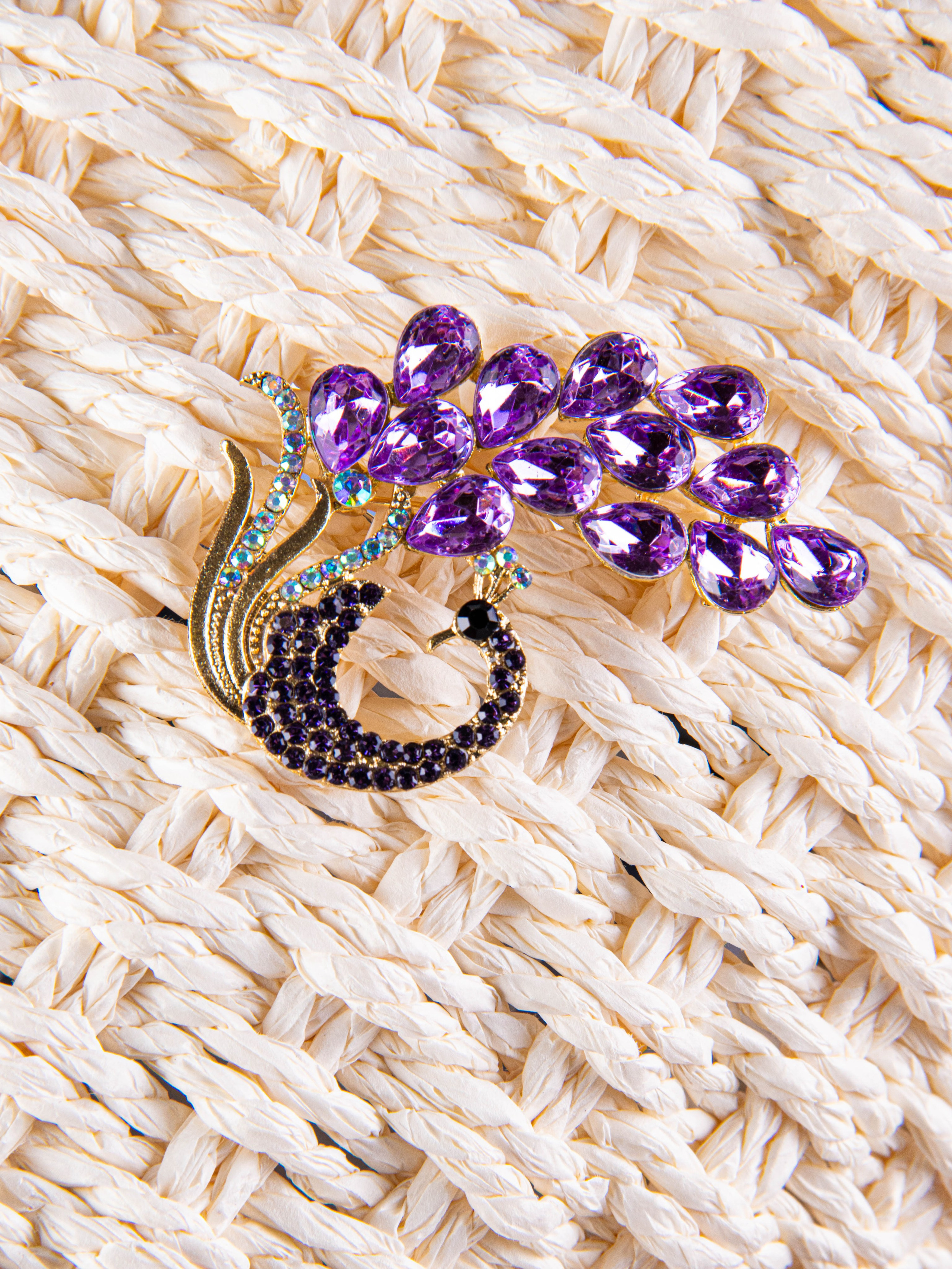 Брошь. «Матрица»