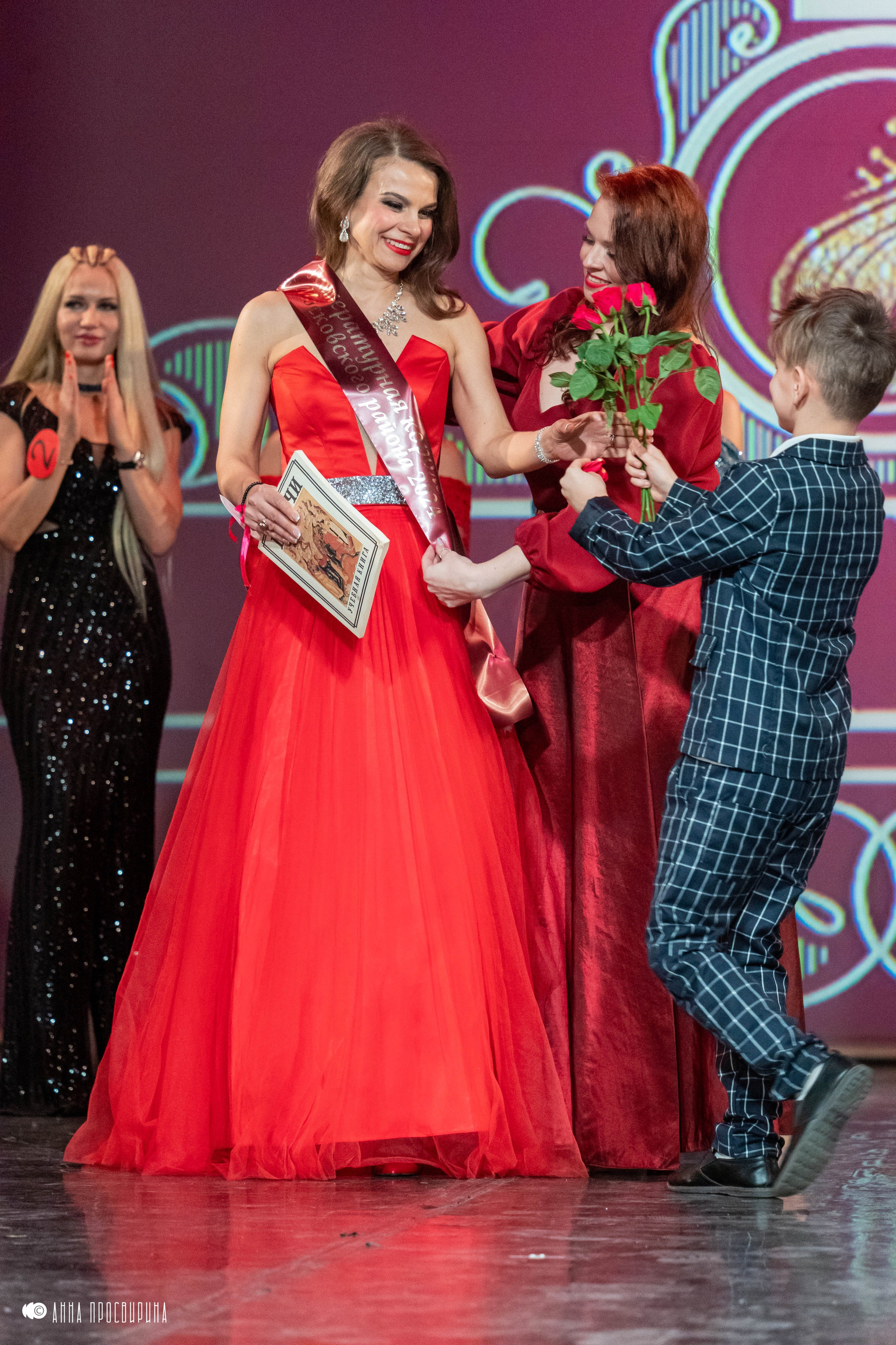 Финал конкурса «Миссис Московский район». Ваш фотограф в Санкт-Петербурге Анна Просвирина