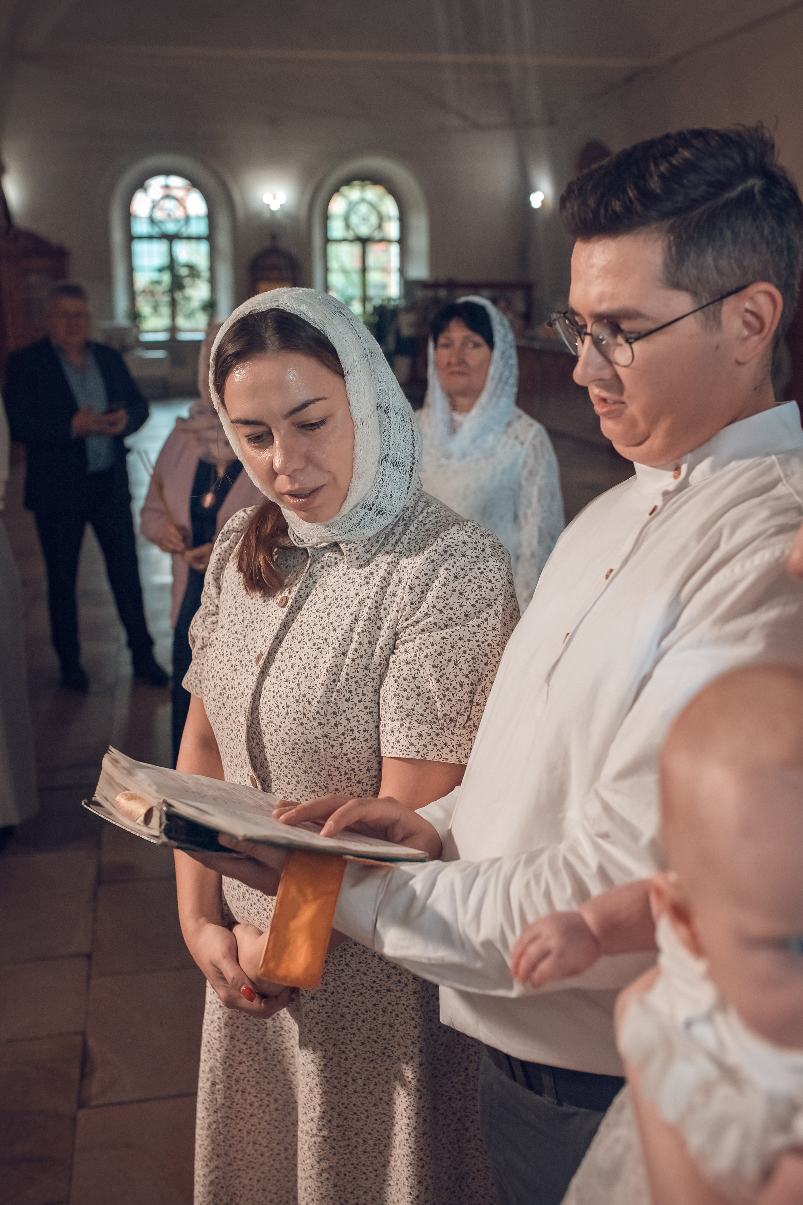 Стоимость таинства крещения. Семейный и детский фотограф в Москве в ЮАО Царицыно Алёна Асташкина