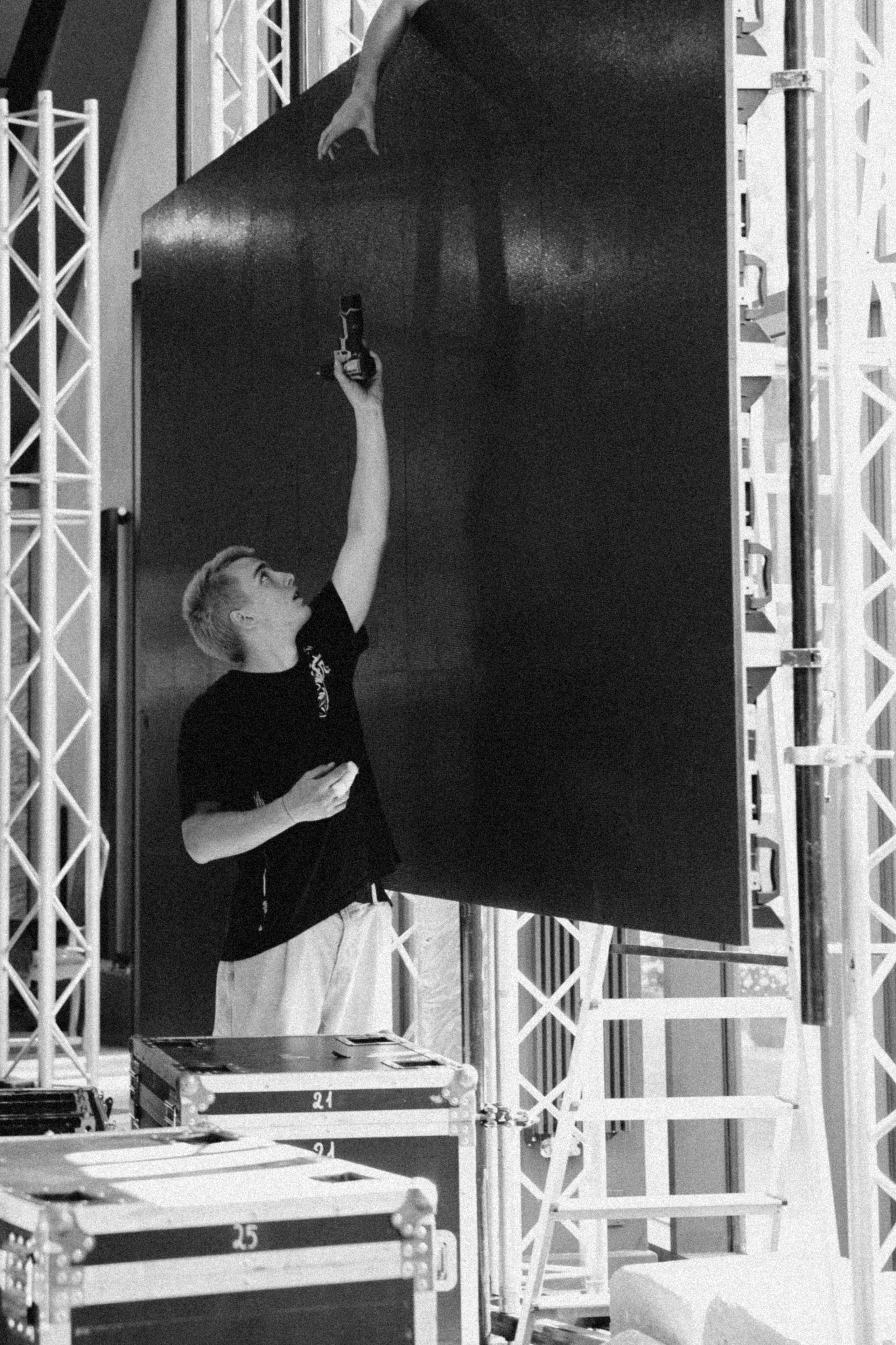 Бэки монтаж