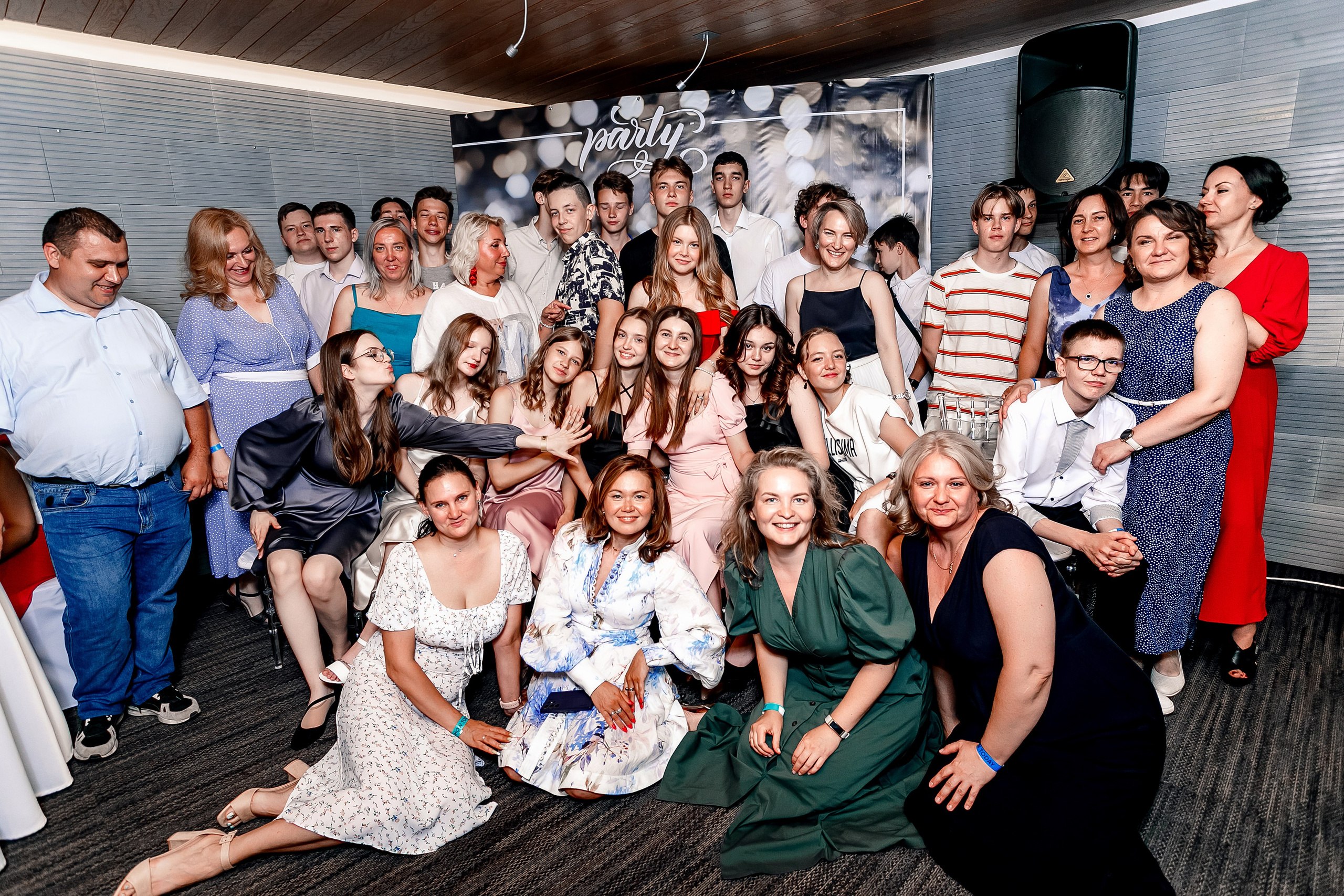 ВЫПУСКНОЙ \ Бирман\ Show today. Фотограф в  г. Новосибирск