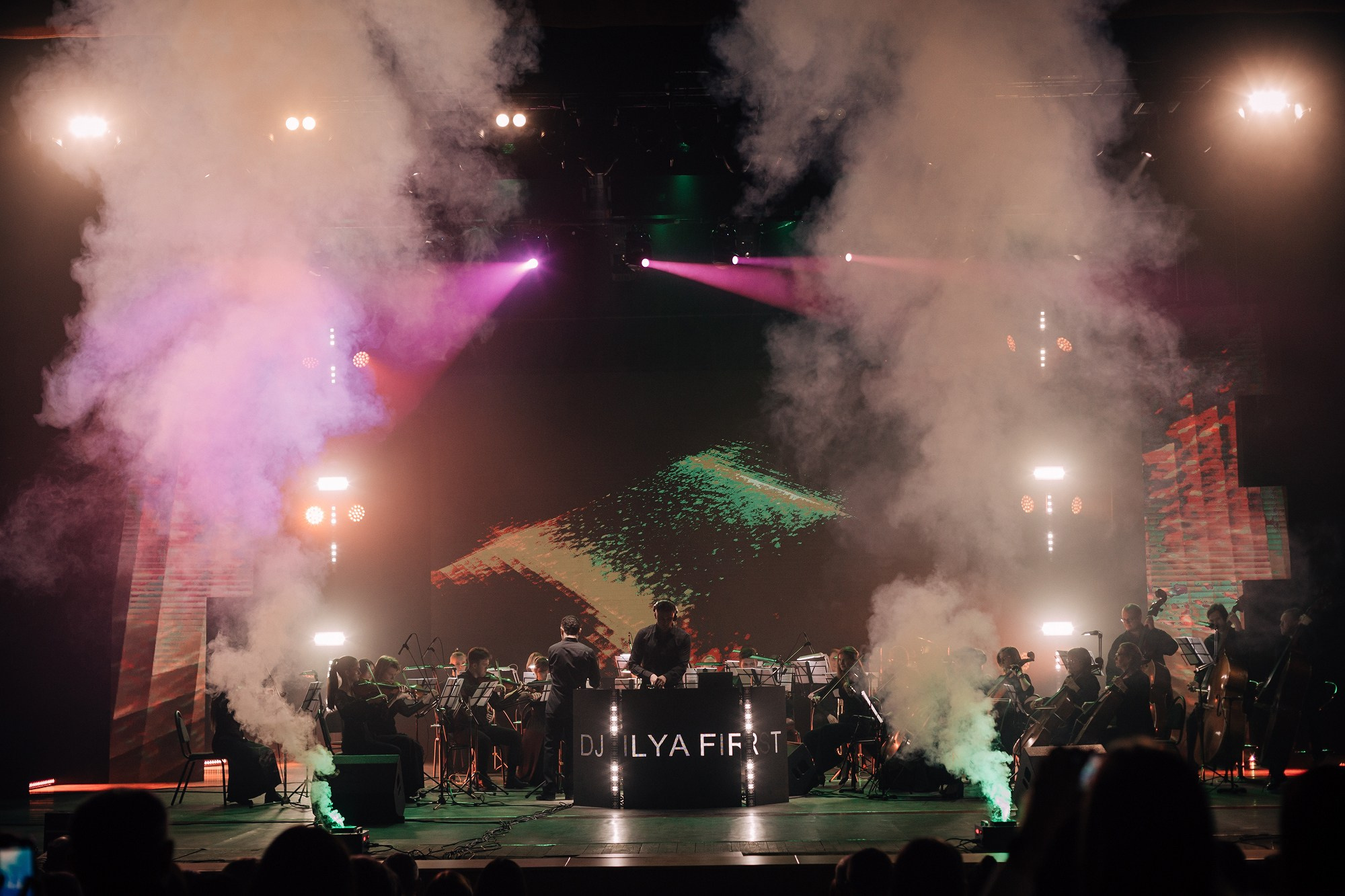 Концерт DJ Илья First. Свадебный фотограф Челябинск, Екатеринбург, Курган — Виктор Слуднов