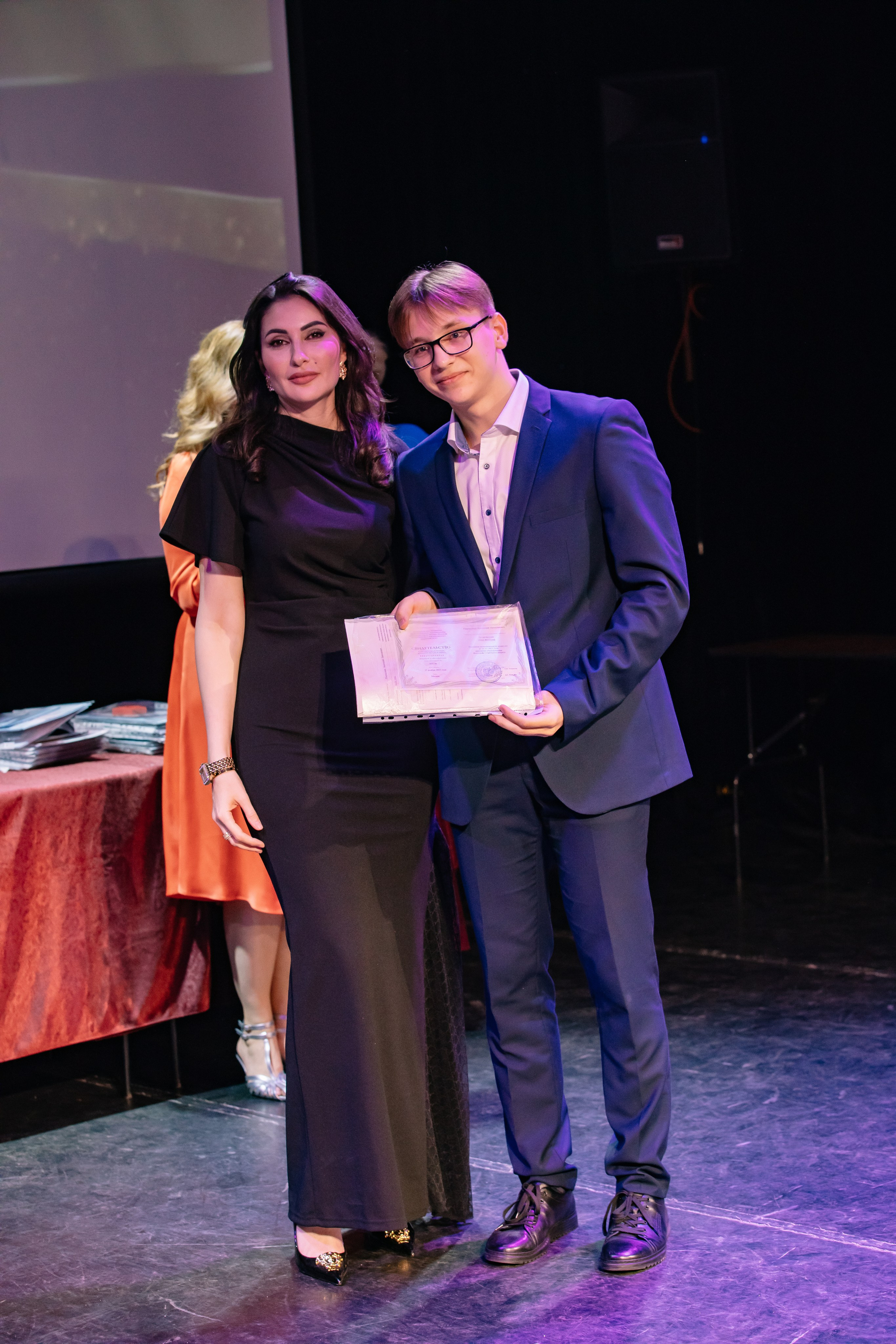 Выпускной 2024 Протон. Фотограф в Москве Яна Полосина