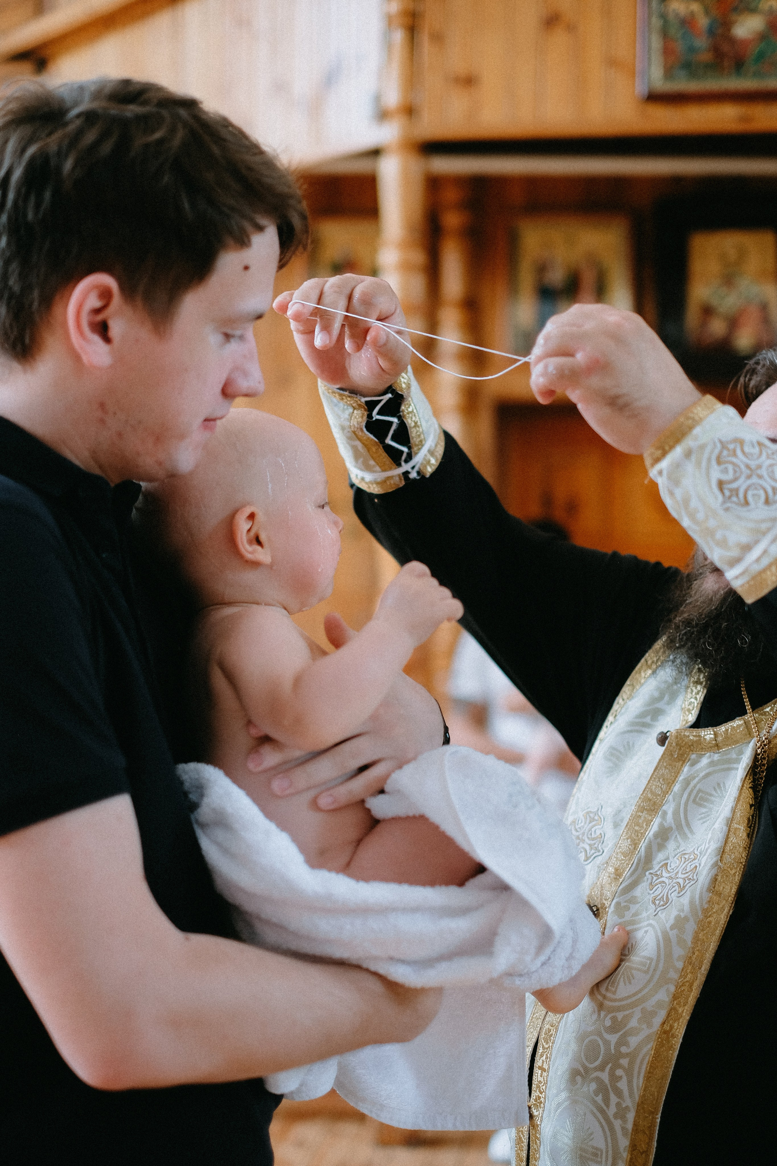 Крещение Александра. ФОТОГРАФ АННА КАЗАРЯН