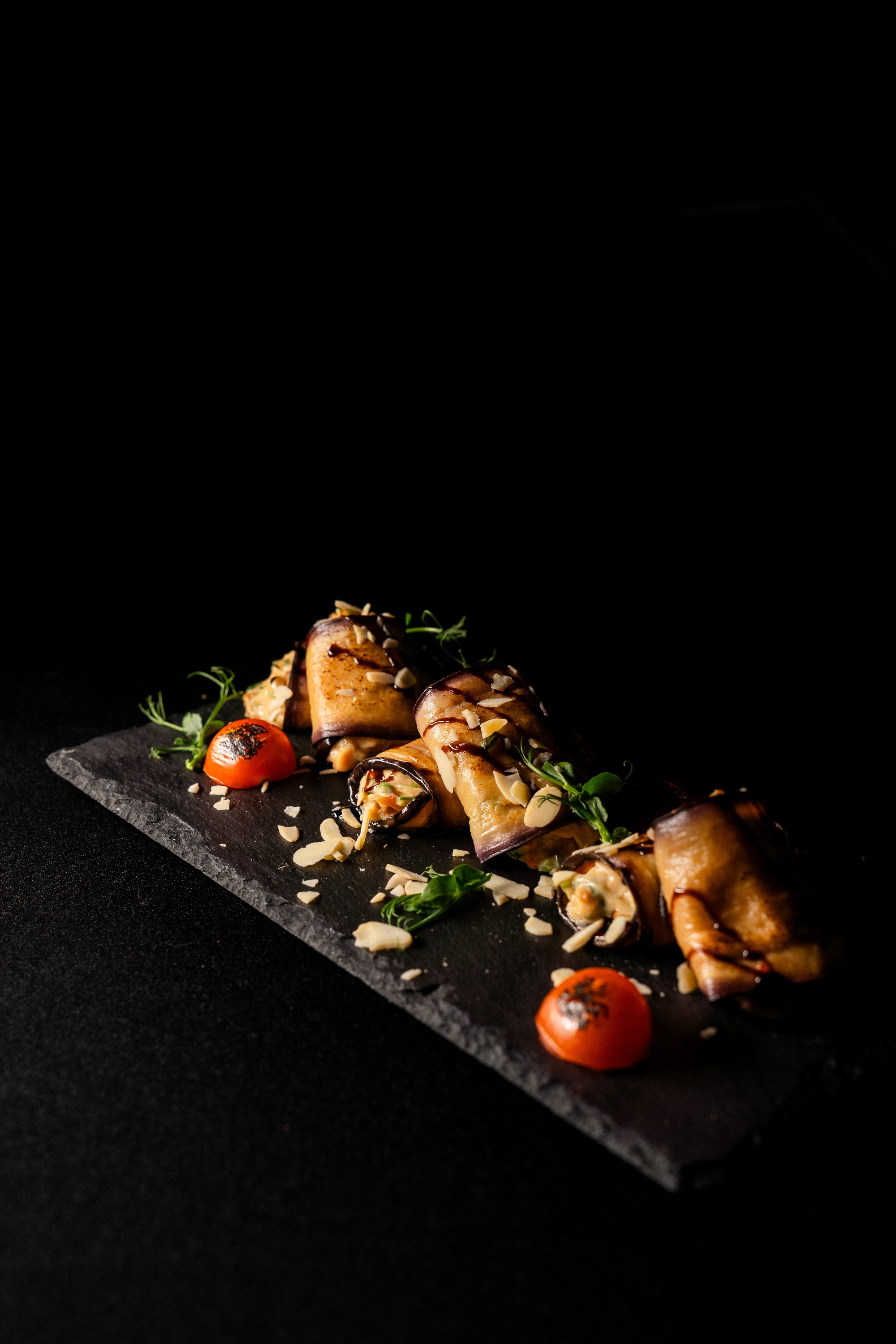 ЕДА И НАПИТКИ. Женский портрет