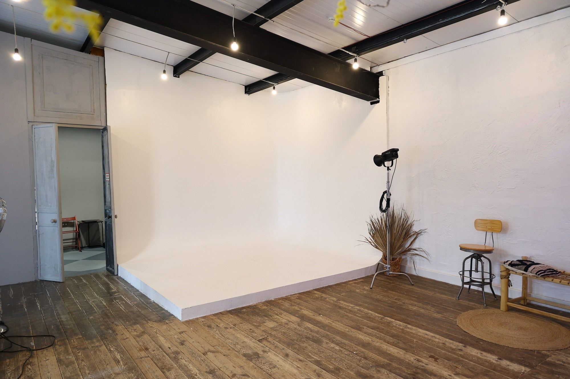 Фотостудии Барнаул. Свадебный репортажный и фуд фотограф в Барнауле Гайфулин Виталий