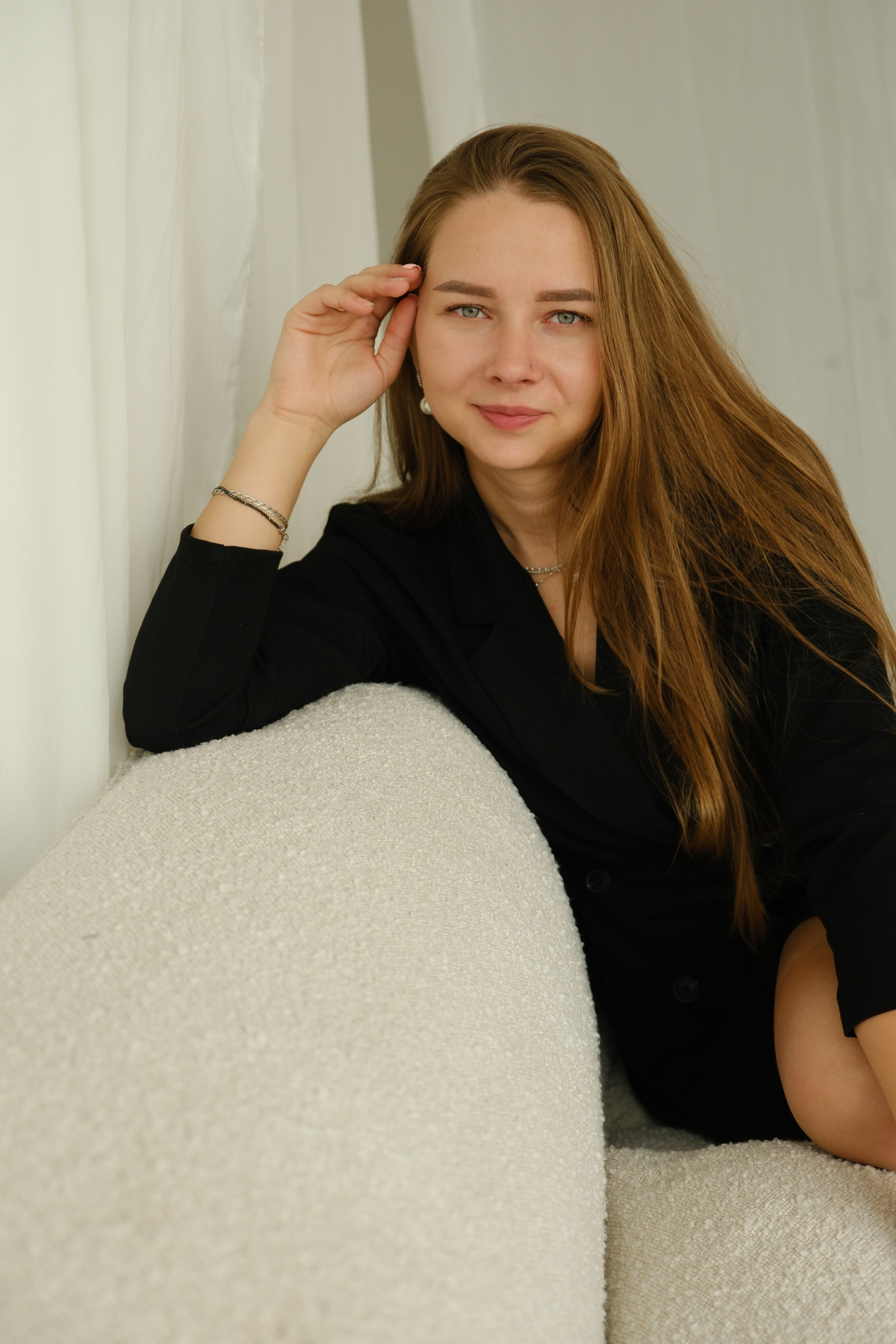 В студии. Главная