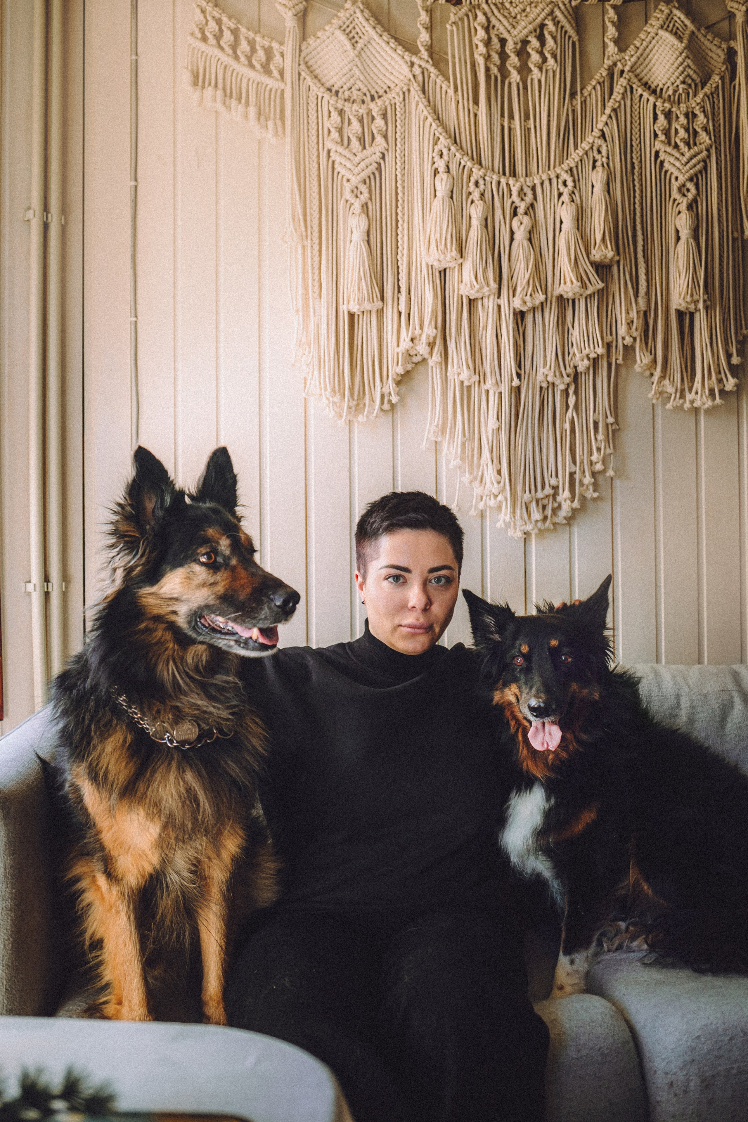 Плюш, Айса и их семья