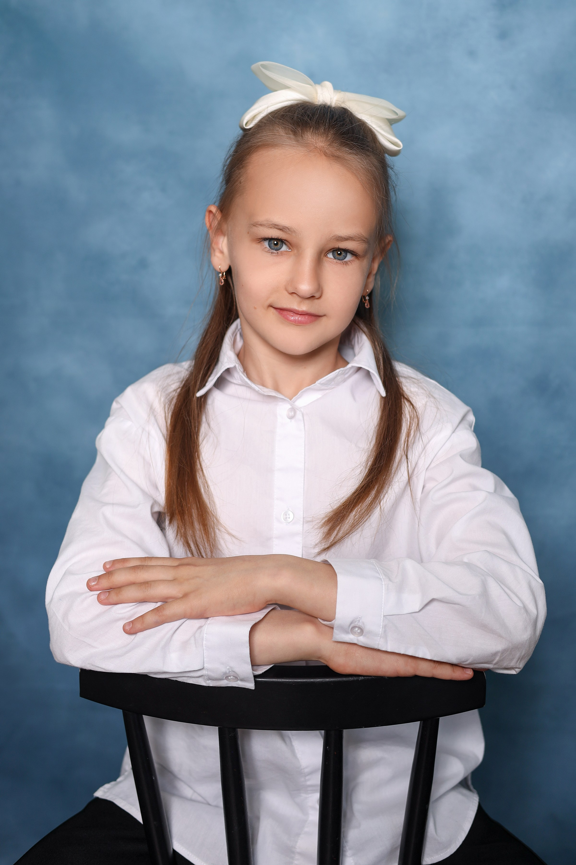 Фон Голубой. Фотостудия «Стремянка».Фотосессии в детских садах и школах