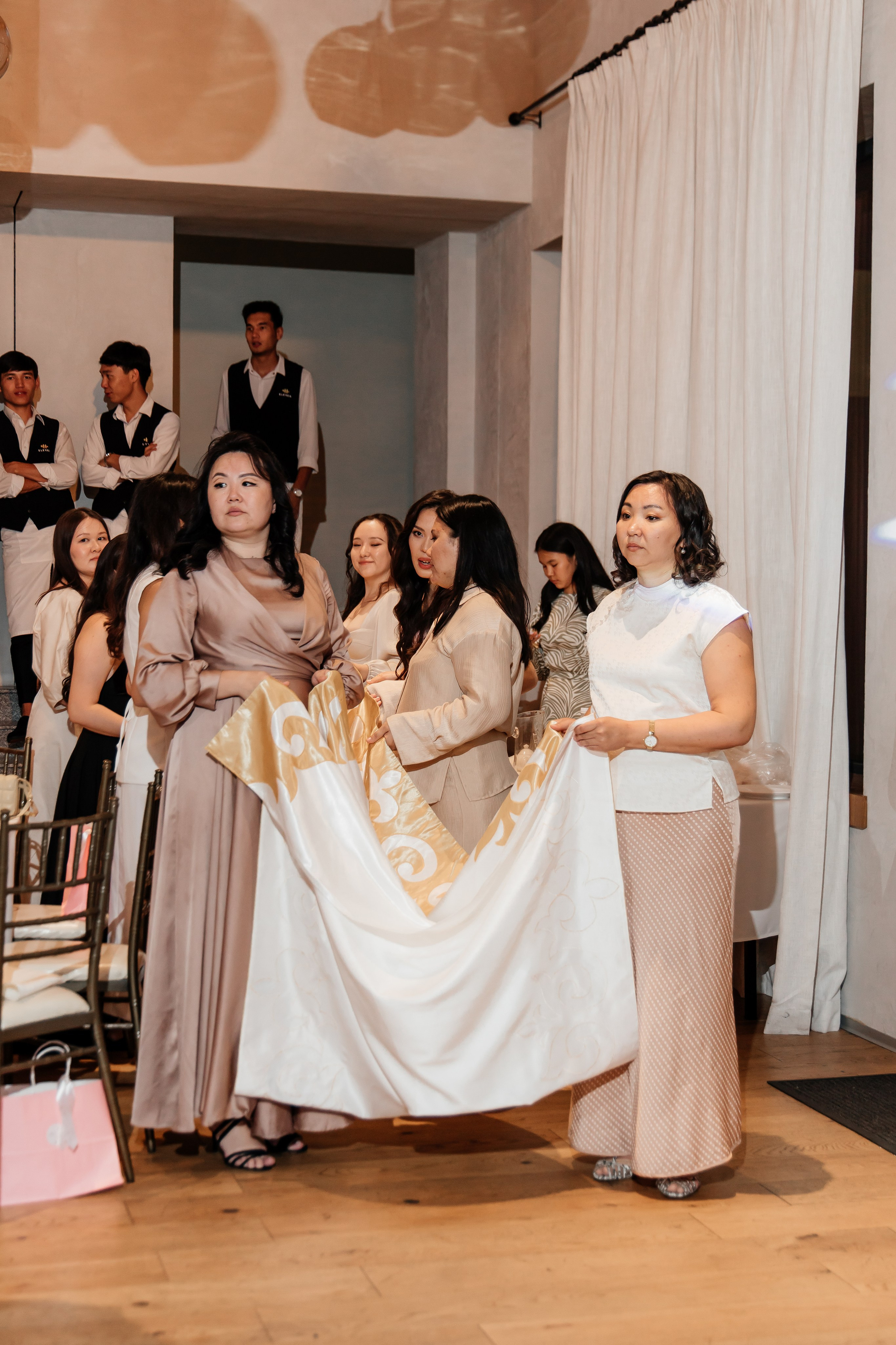 Azhar Uzatu. Свадебный фотограф Алматы