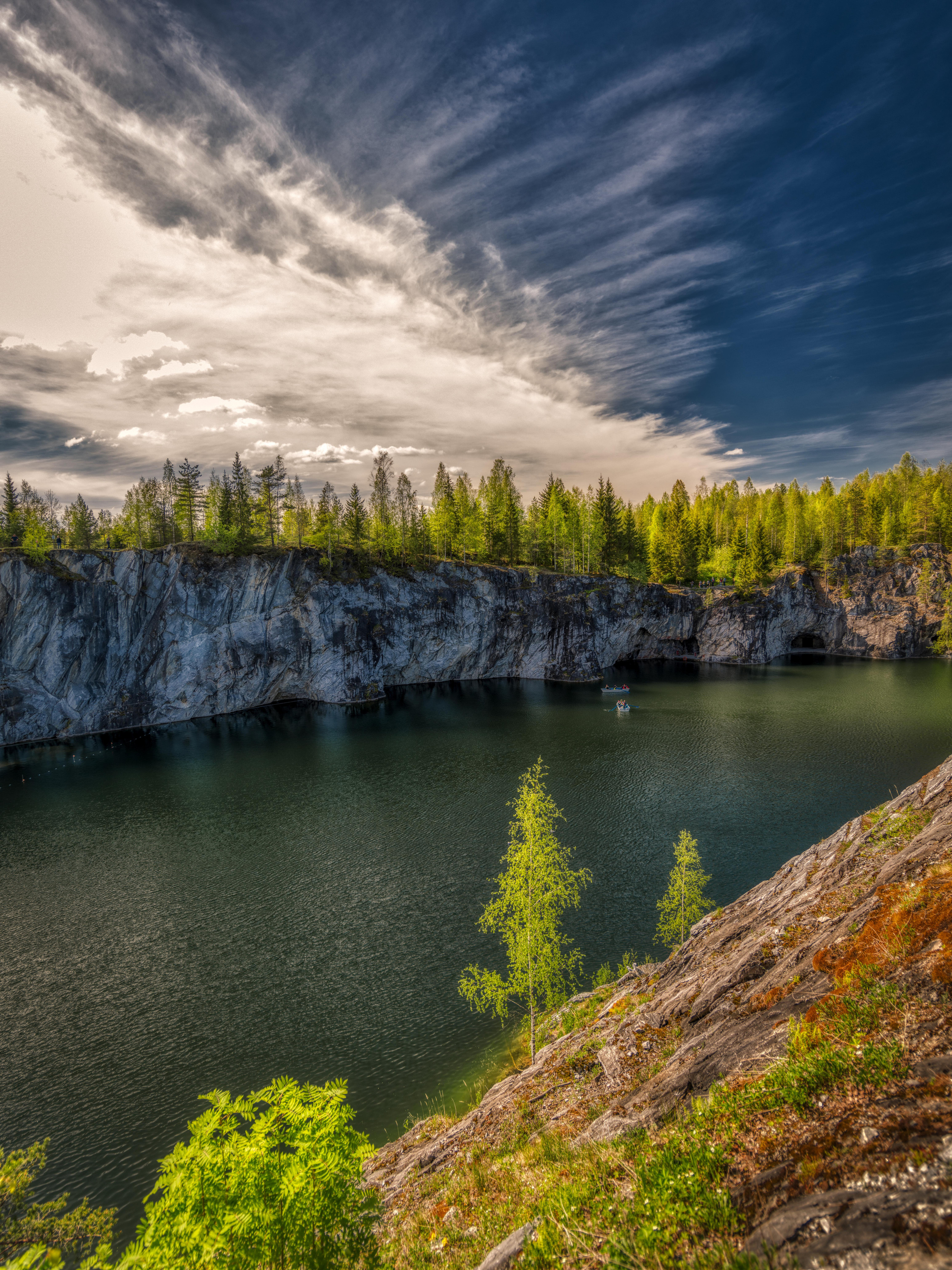 Карелия. Мраморные озера Рускеала