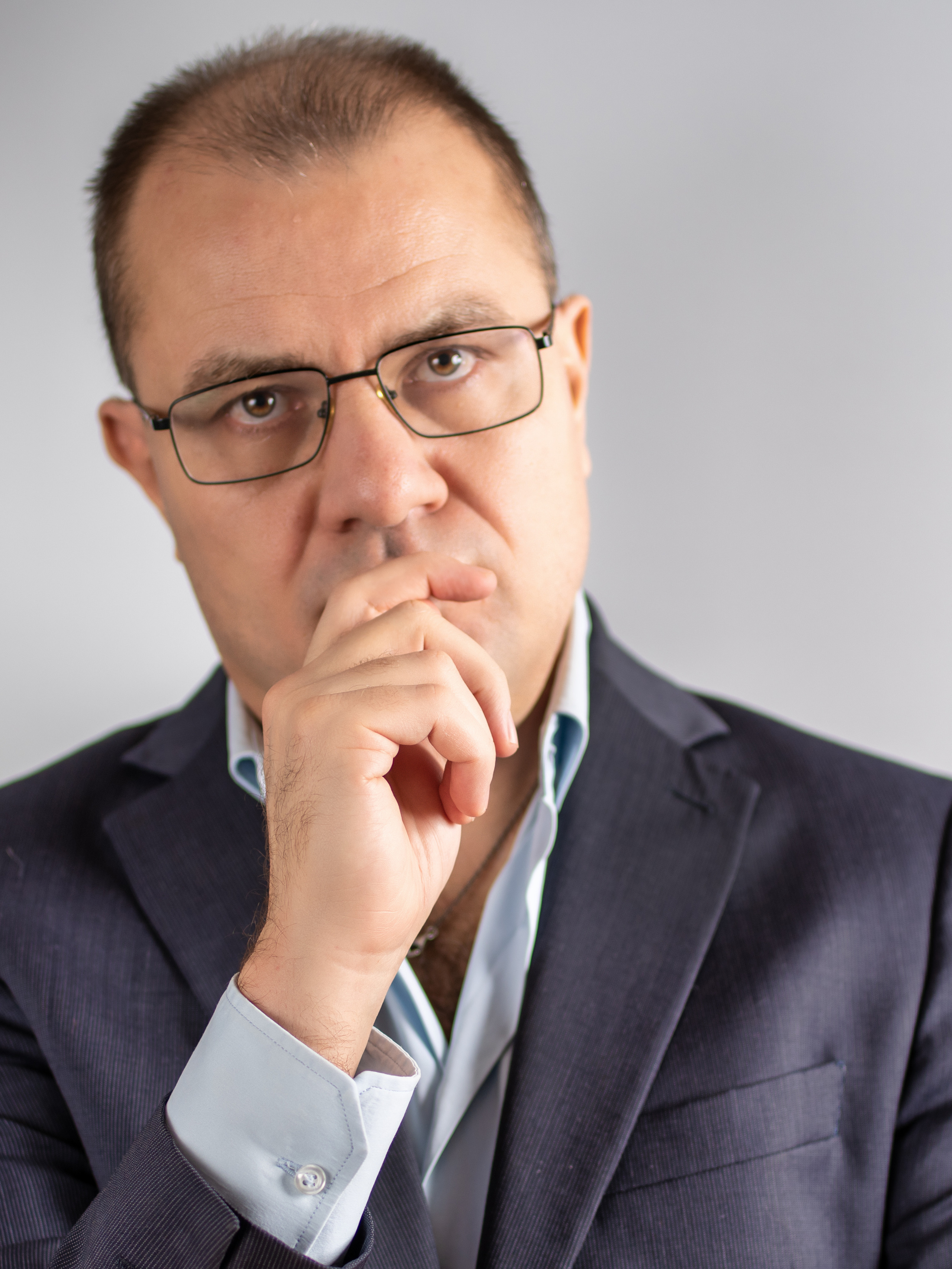 Деловой портрет. Пейзажный и семейный фотограф в Санкт-Петербурге Александр Белов