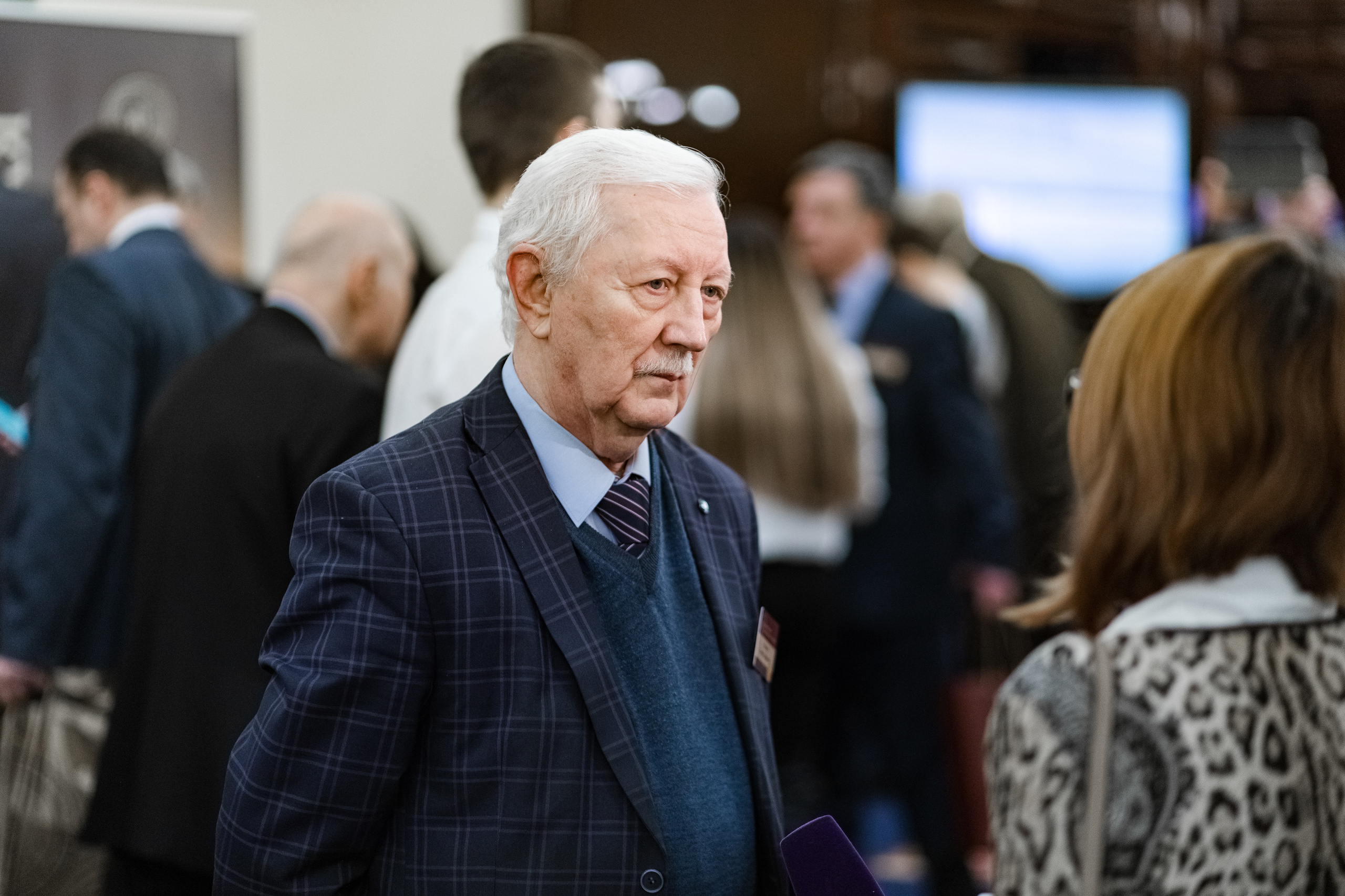 Всероссийское экономическое собрание «День экономиста». Свадебный репортажный фотограф в Москве