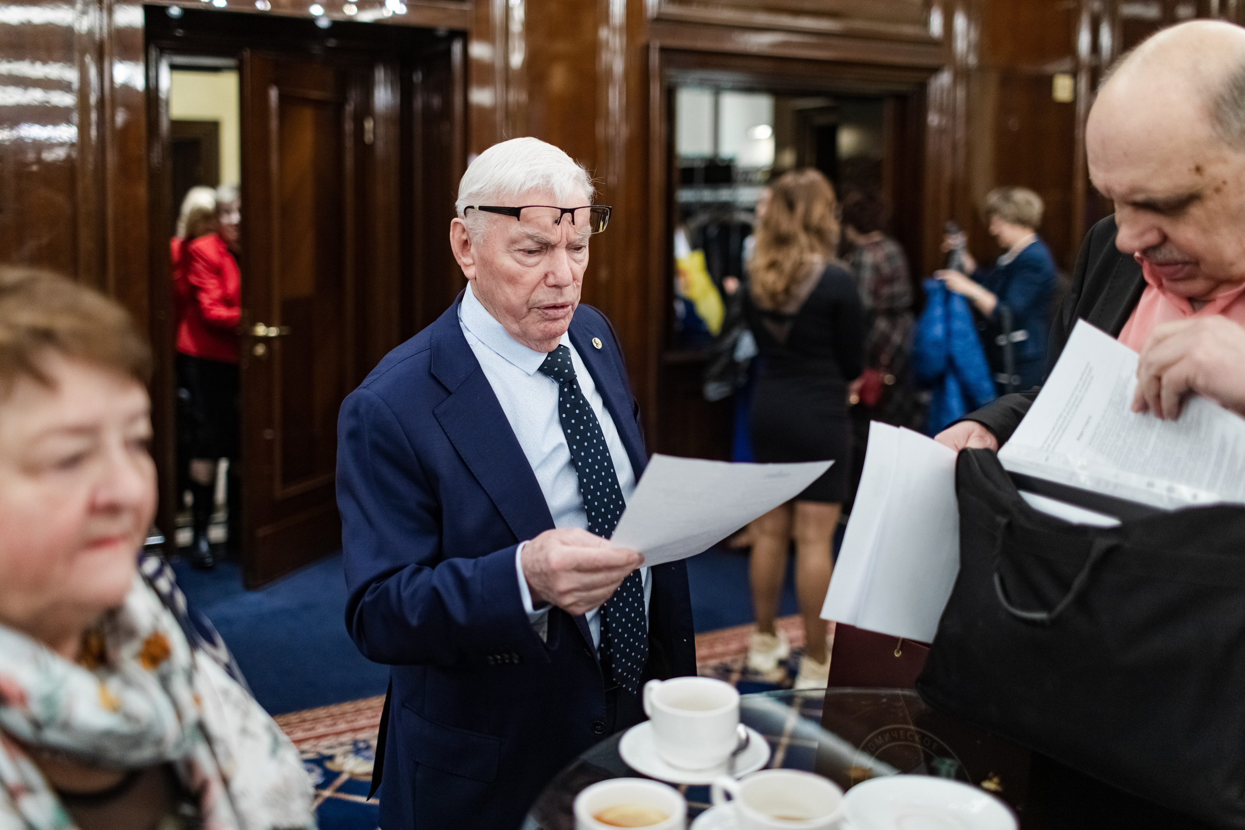 Всероссийское экономическое собрание «День экономиста». Свадебный репортажный фотограф в Москве