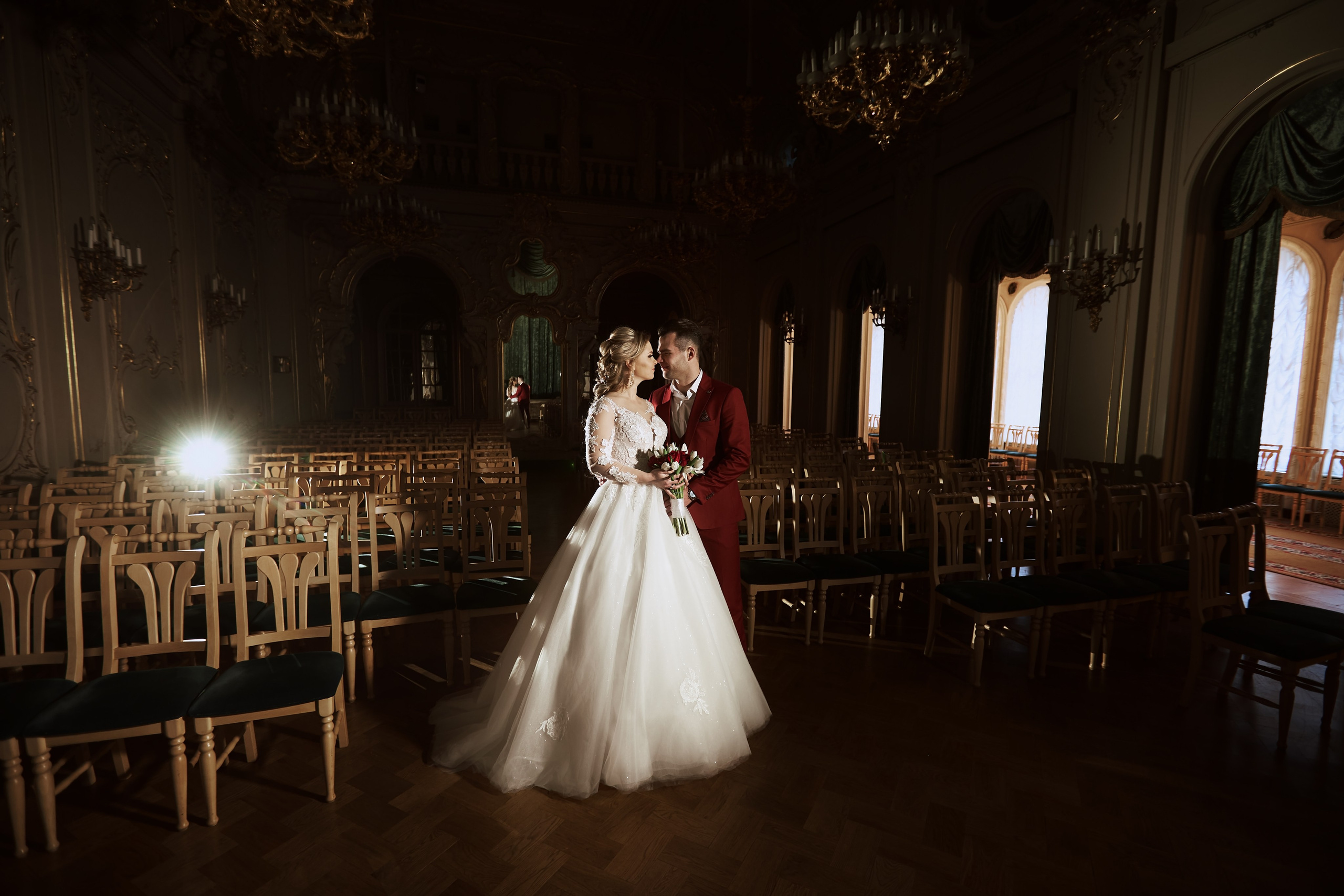 Свадьба Кировский ЗАГС и Дом Ученых. Фотограф в Санкт-Петербурге Знаменская Ирина