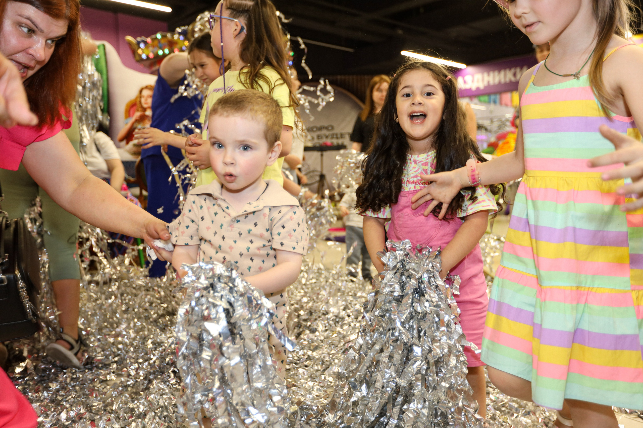 Детские праздники. Свадебный и репортажный фотограф Максим Вакс. Съемка любых мероприятий в Екатеринбурге