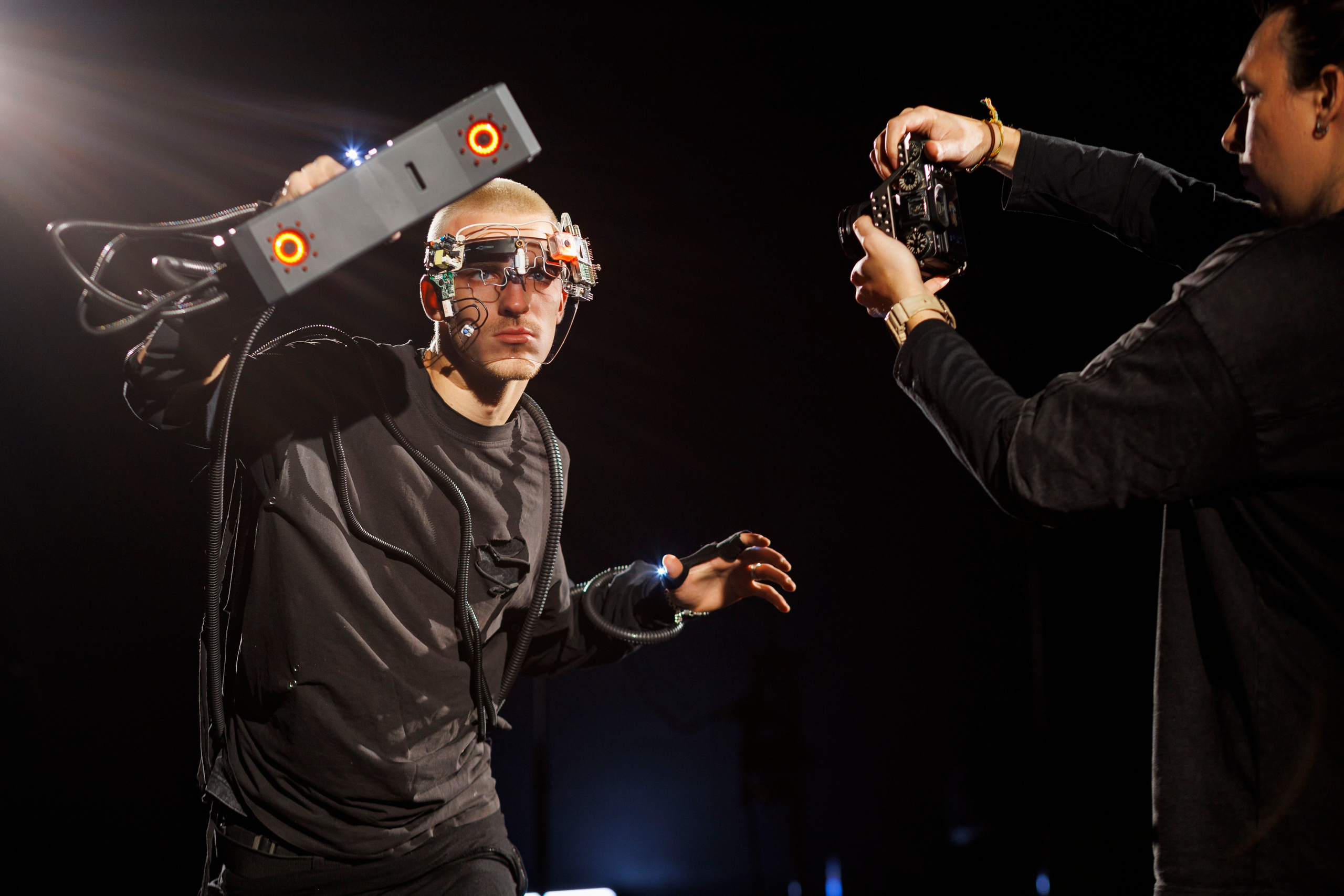 Backstage клип Brightmnmusic. Репортажный фотограф/видеограф Артур Аванесян в Москве