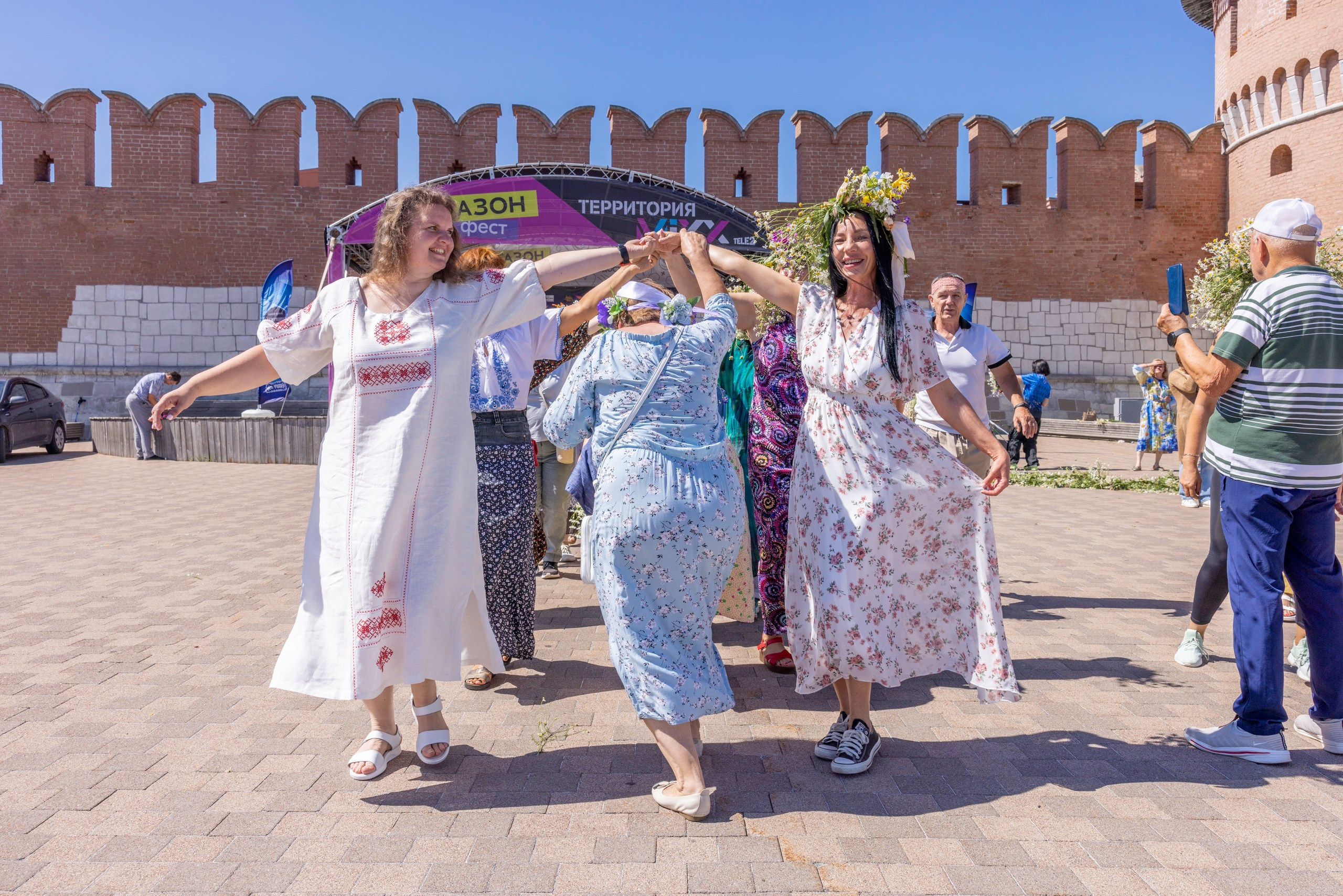 Фестиваль «Ромашковый хоровод». Северная ходьба. Фотограф в Туле Крупский АнДРей. Фотостудия «КАДР71» в Туле