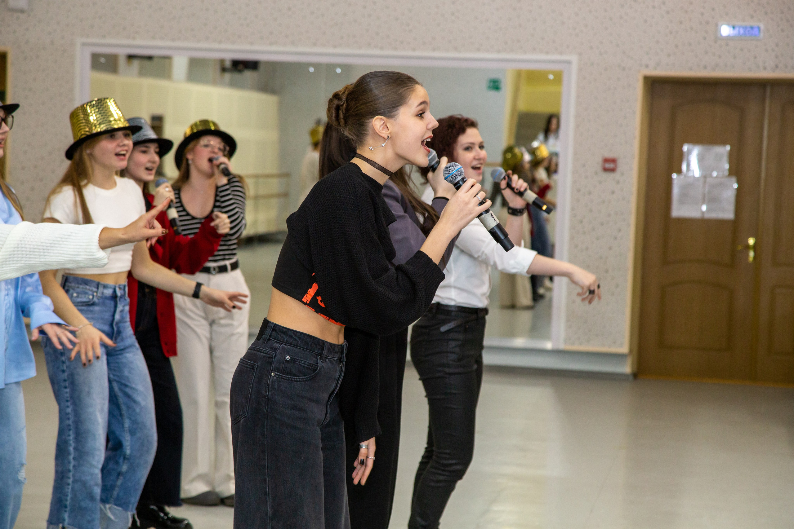 Репортажная съёмка для Домисольки на новый год. «Студия DRONAVT`s» — видеосъёмка и фотография г. Москва