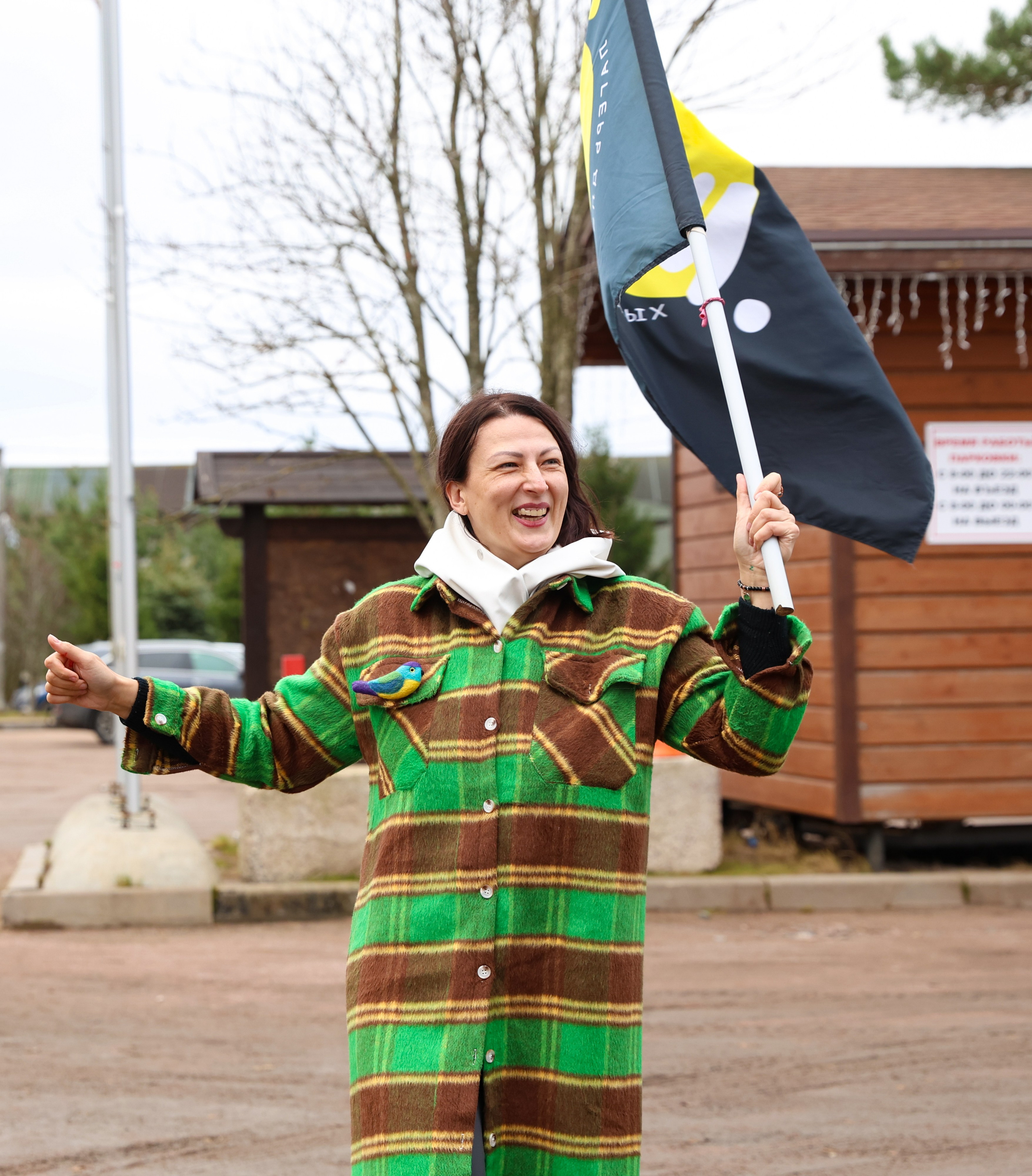 Тиндер смена в лагере для взрослых «Изи». Фотограф Дарья Попова