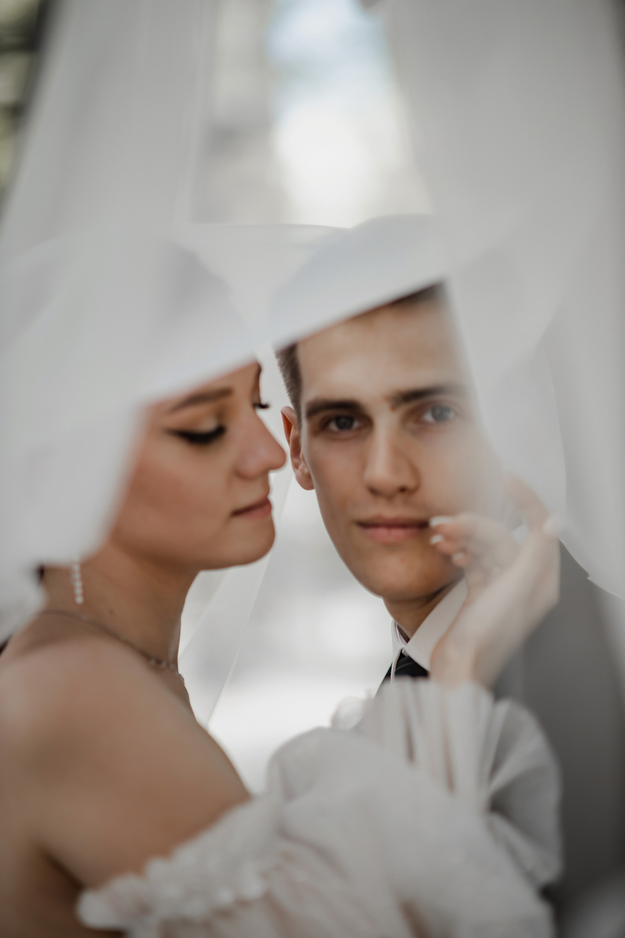 Артём Елена