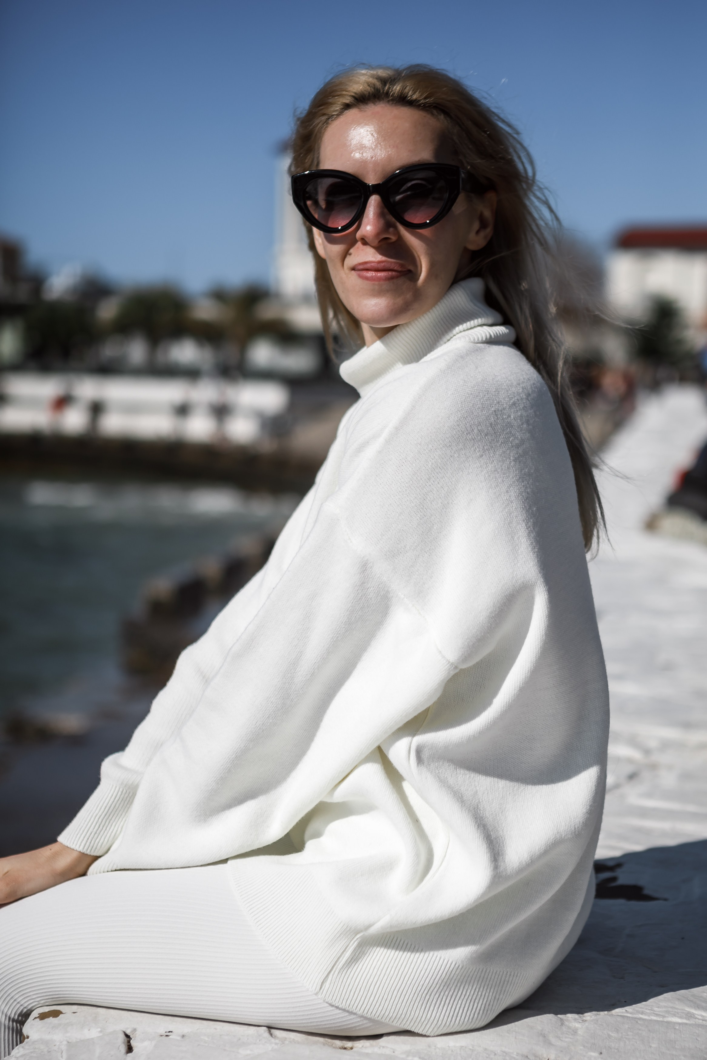 Фотосессия у моря. Фотограф Губкинского