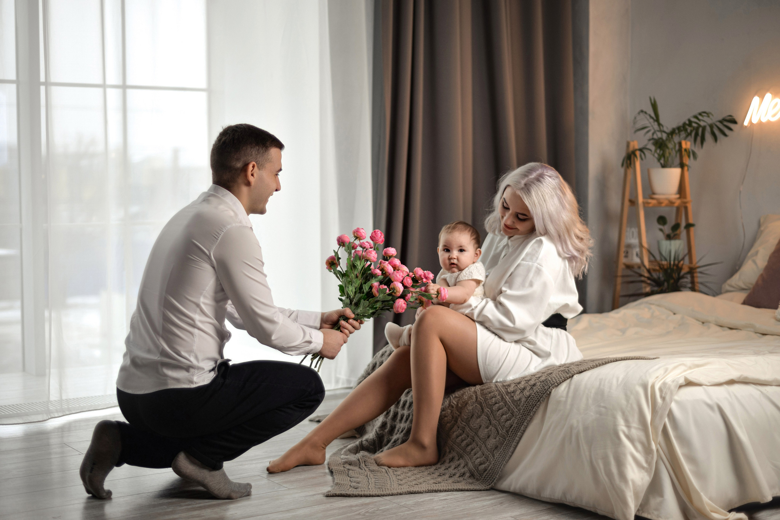 Семейная (Данил, Даша, Аделина) в студии Константа. Семейный и свадебный фотограф Галина Абакумова, фотосессии в Белгороде