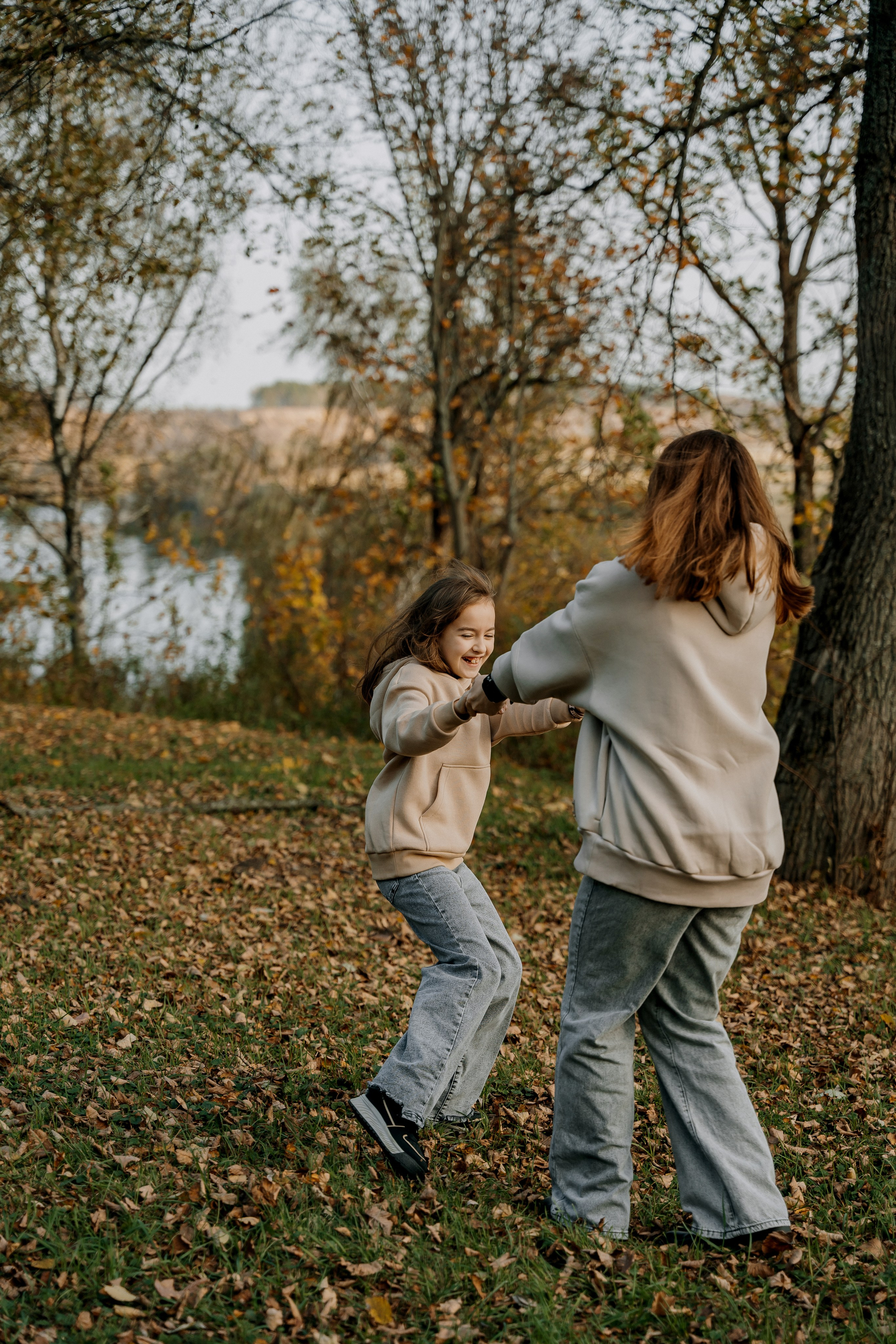 Виктория и Полина. Свадебный и индивидуальный фотограф в Суворове Клюева Мария