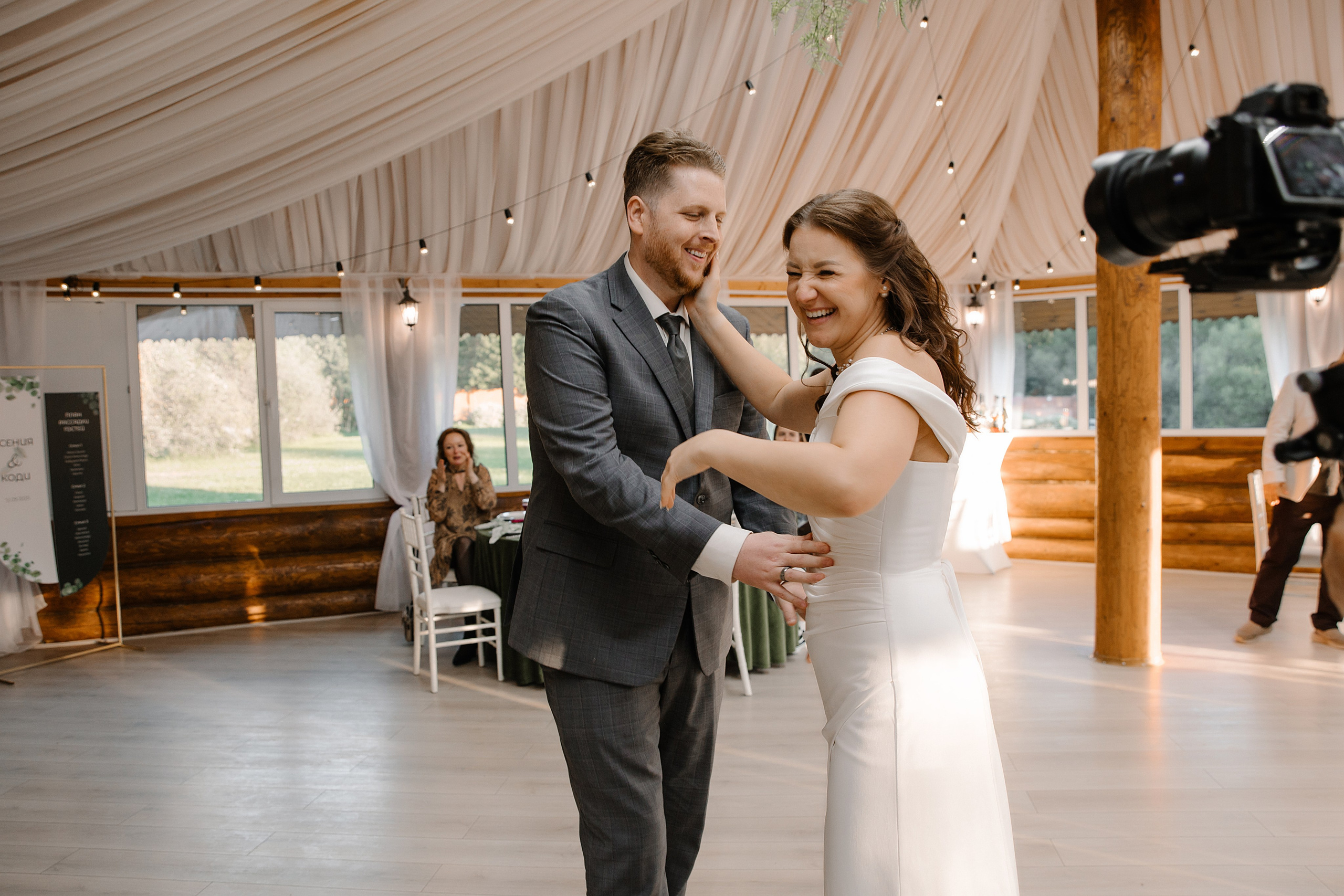 Камерная русско-американская свадьба, когда любовь побеждает все. Свадебный фотограф в Воронеже Алексей Логинов