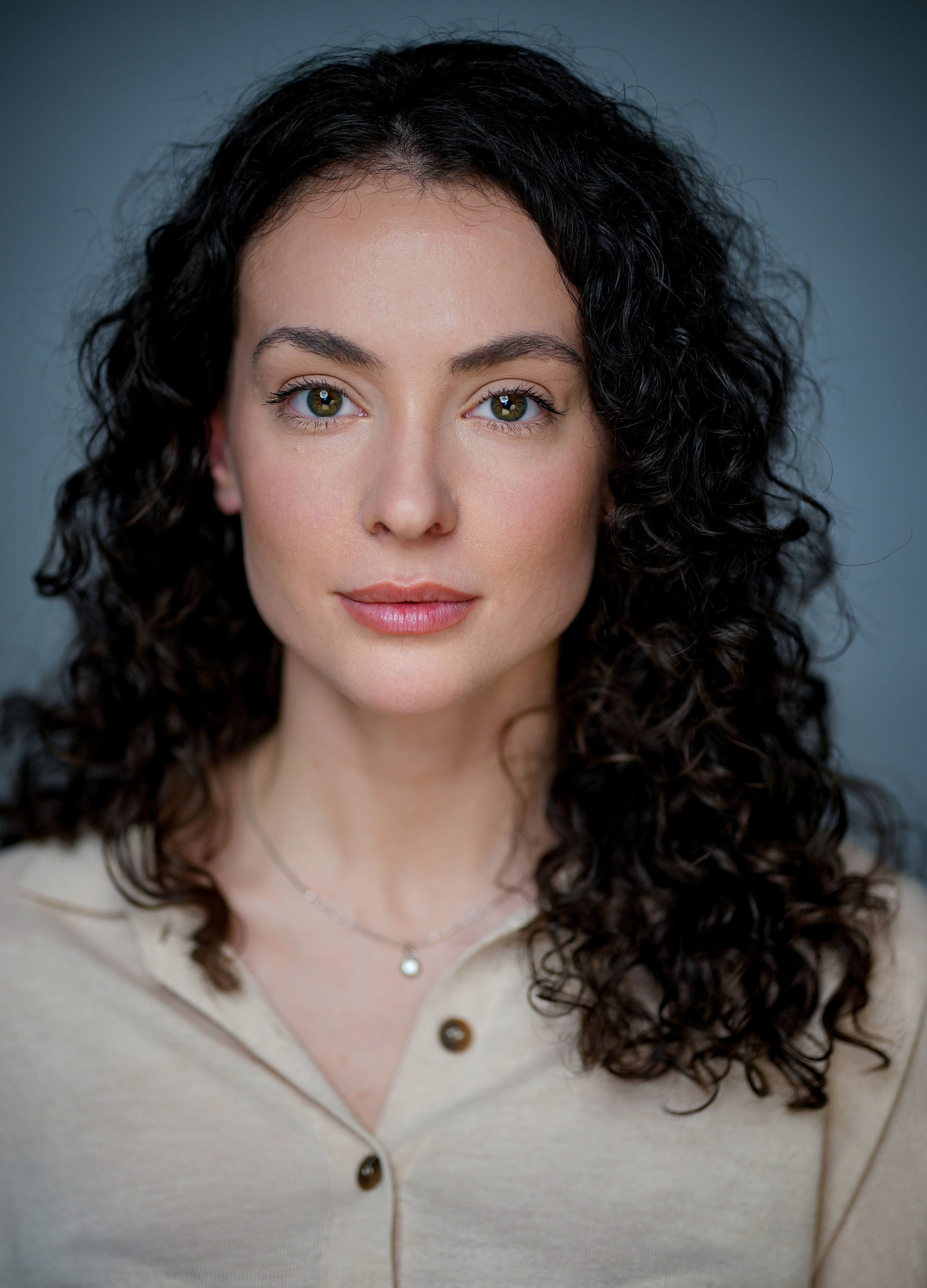 Актриса Нина Косарева. Портретная съемка в Москве, студийный фотограф Игорь Фомин