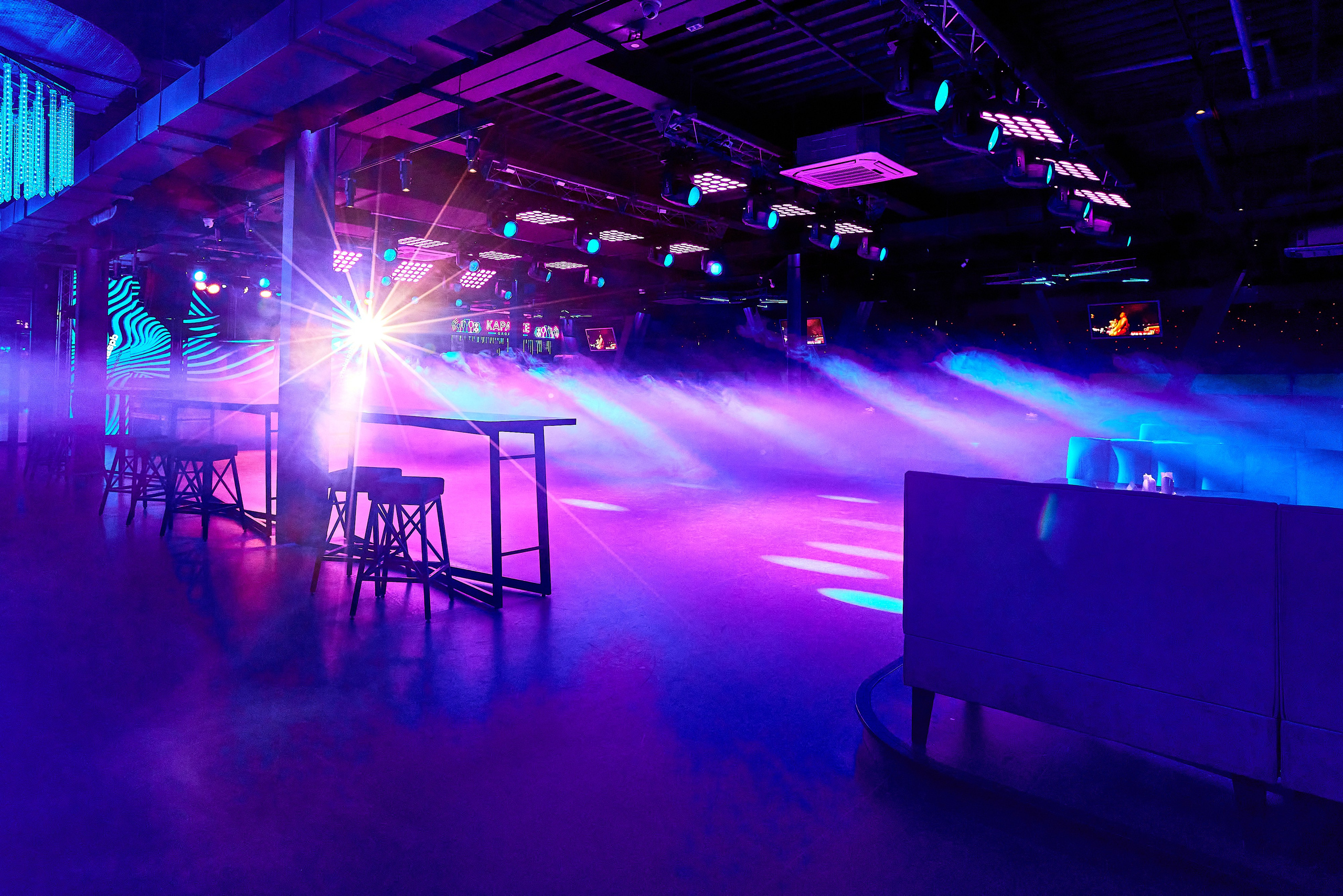 Ночной клуб Гагарин. Фотограф Анастасия Леонтьева Санкт-Петербург