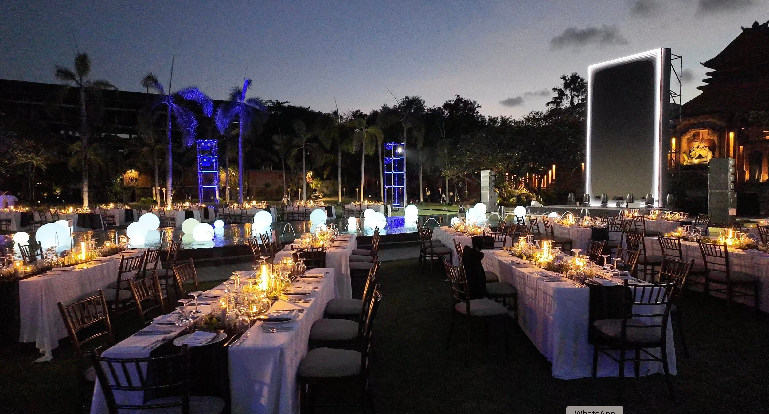 Организация мероприятий на Бали: бизнес-ужин, конференций, гала-ужинов. Аренда сценического оборудования,  светодиодных экранов, видеопродакшн, работа звукорежиссеров, инженеров и художников по свету.