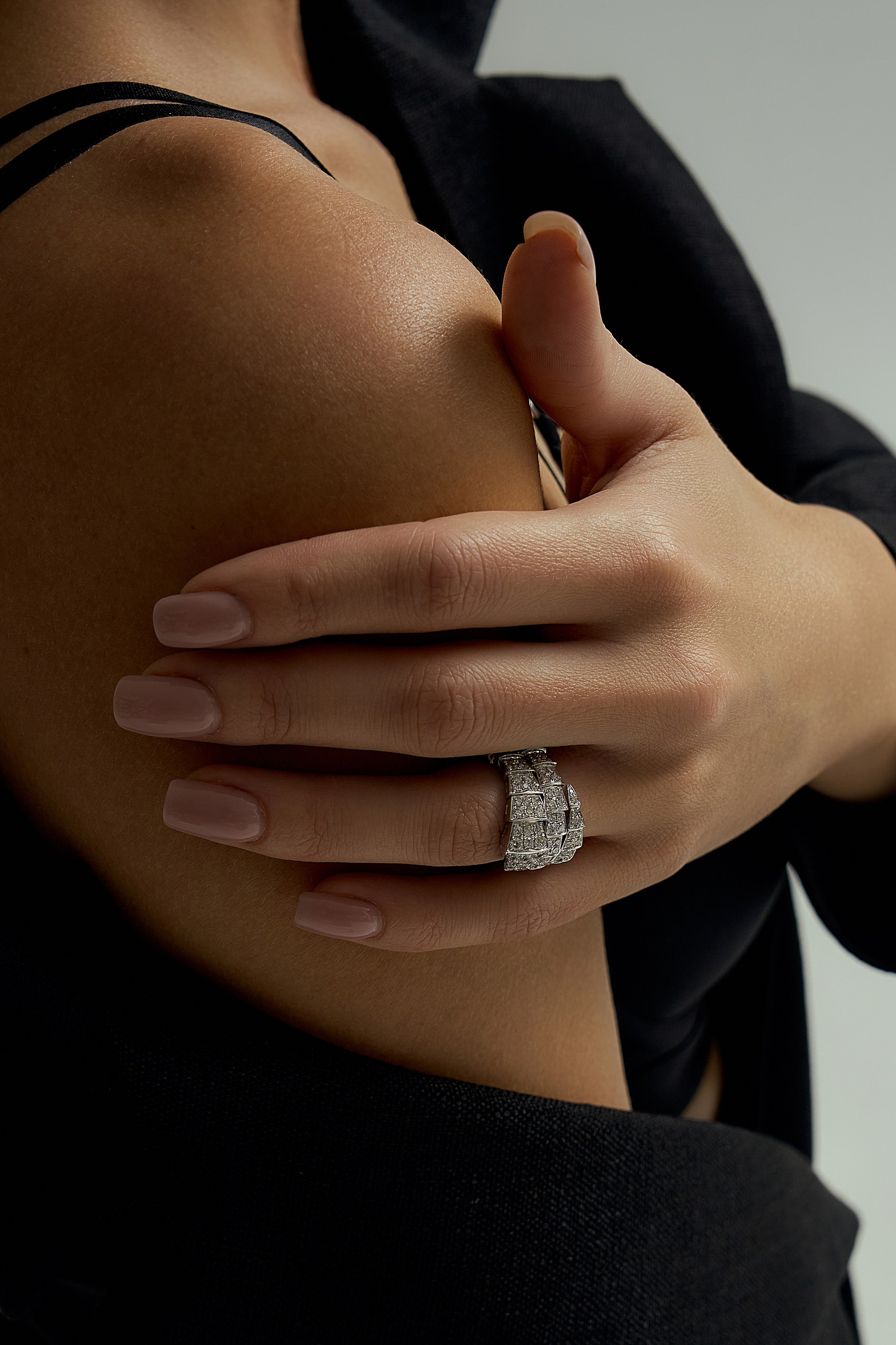 Украшения (съемка на модели). Фотограф