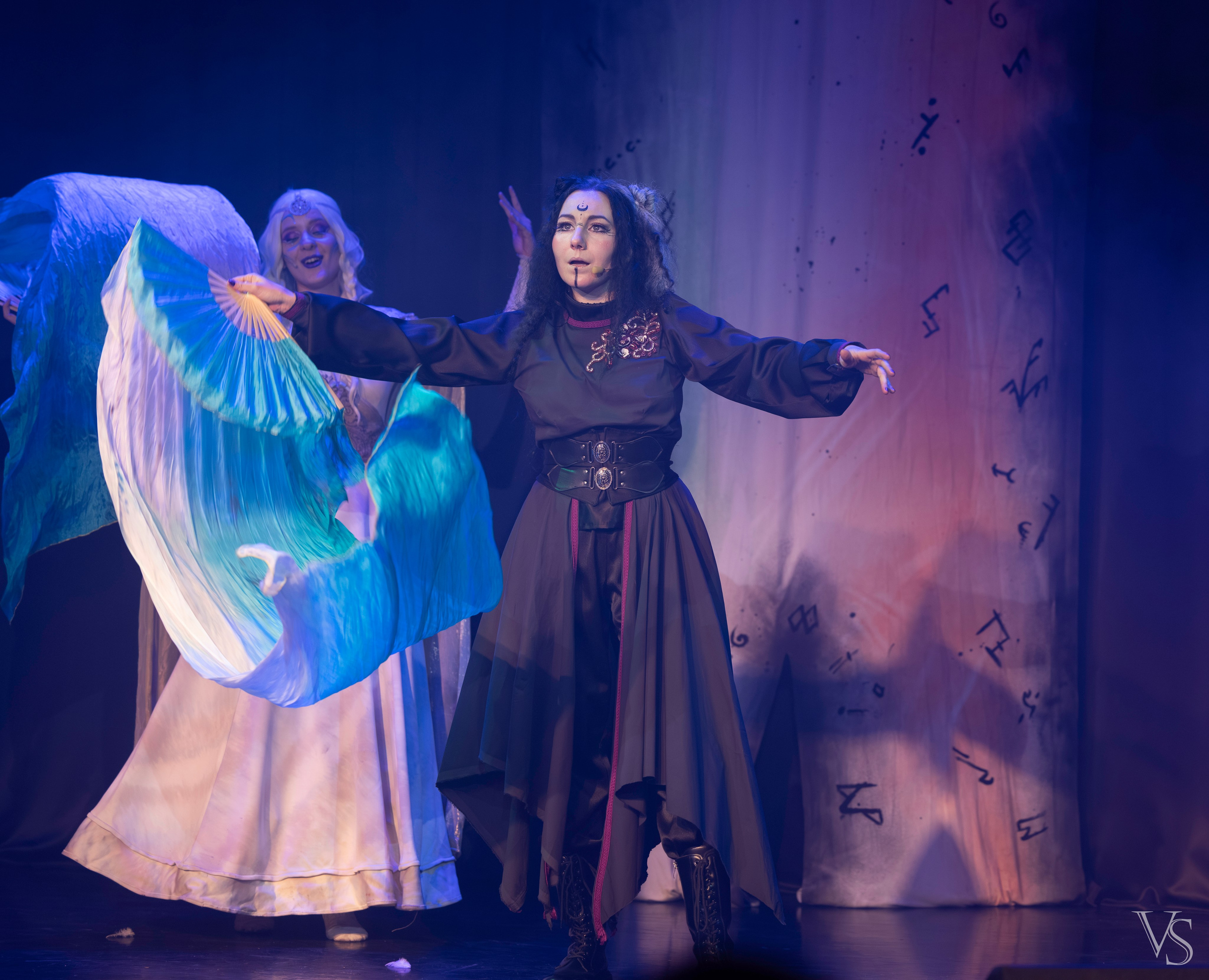 Книга стихий 25.01. Фотограф Виктор Степанов