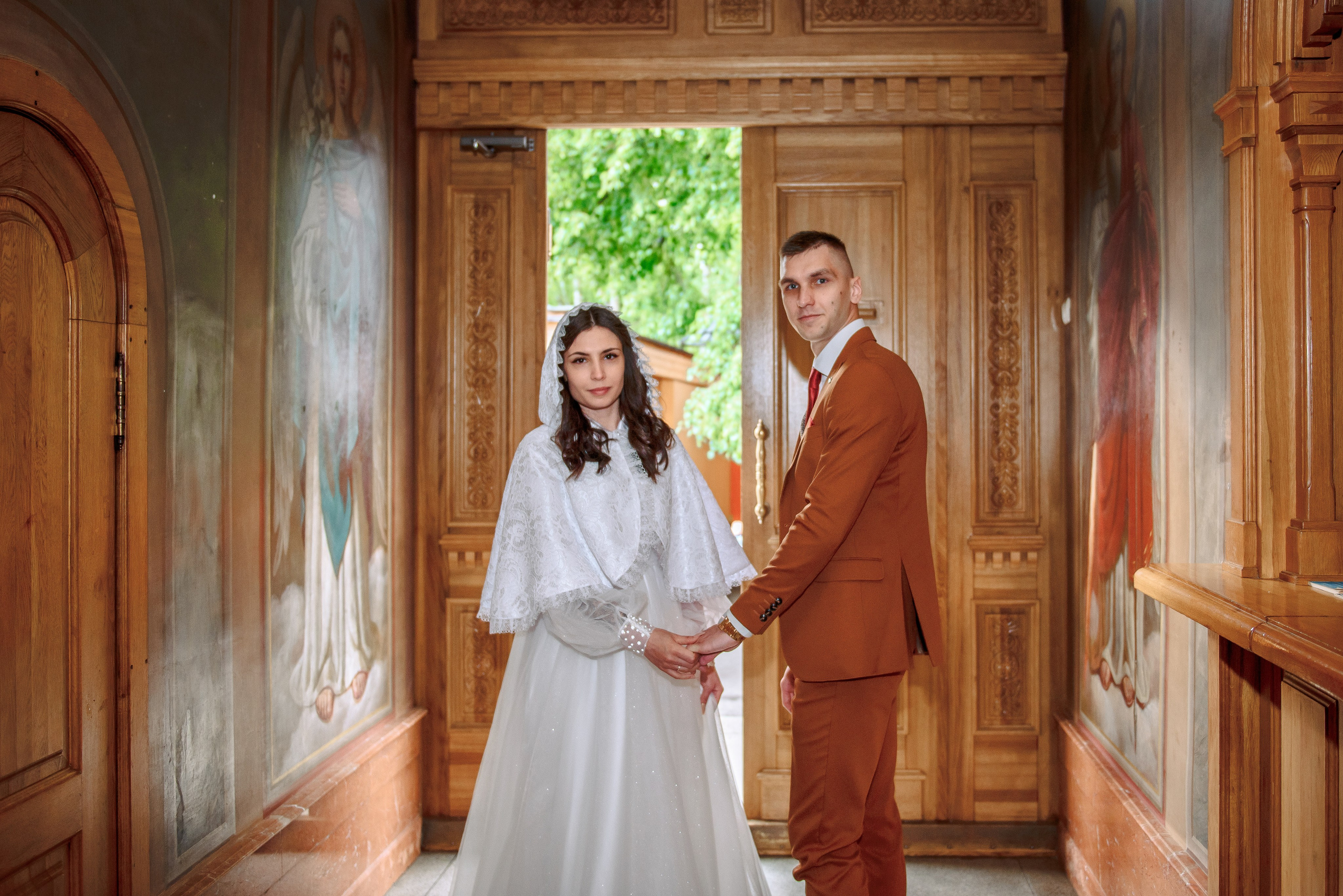 Венчание в Храме Бориса и Глеба в Дегунино. Свадебный и семейный фотограф в Москве Юлия Винник