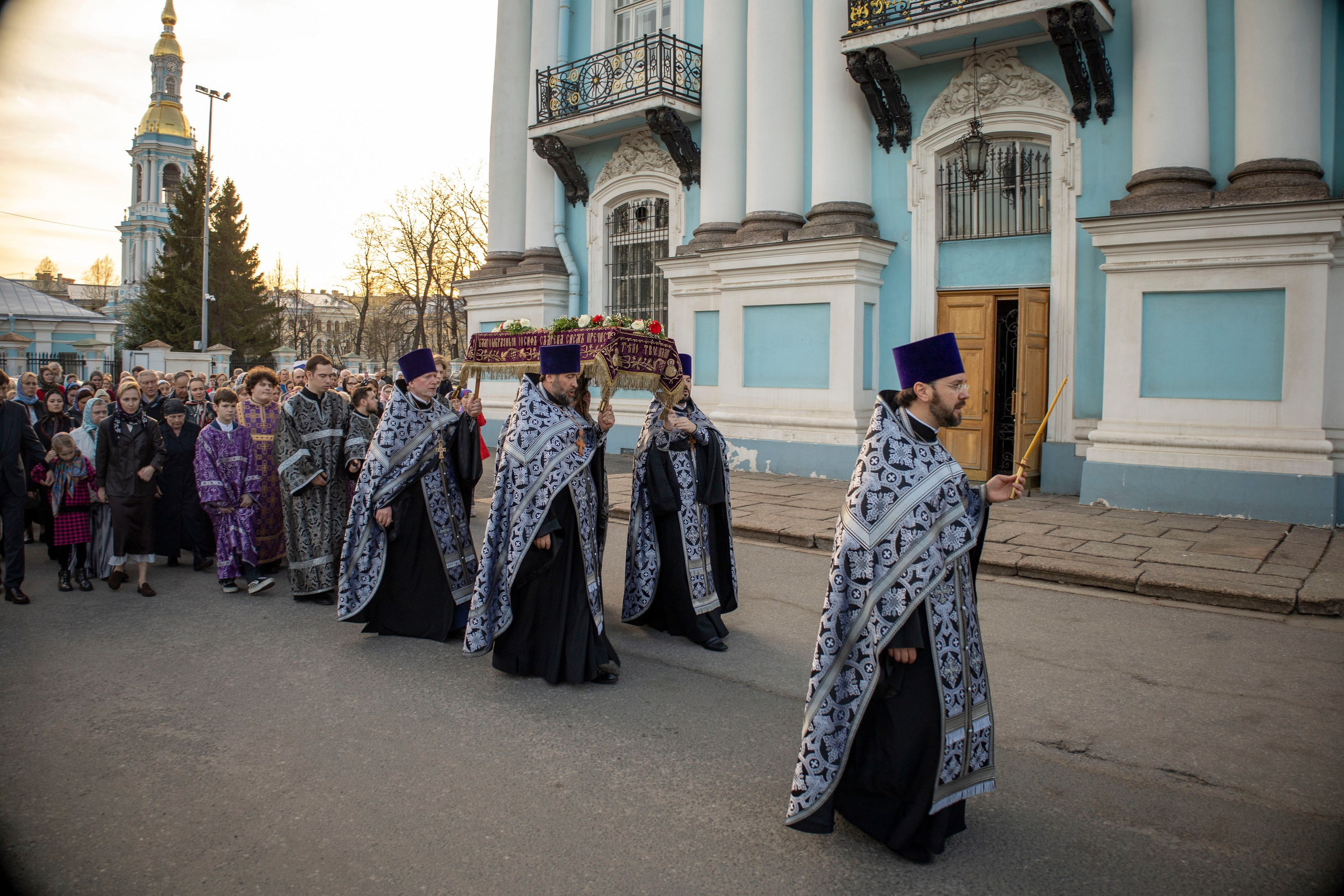 ЧИН ПОГРЕБЕНИЯ СПАСИТЕЛЯ. НИКОЛО-БОГОЯВЛЕНСКИЙ МОРСКОЙ СОБОР