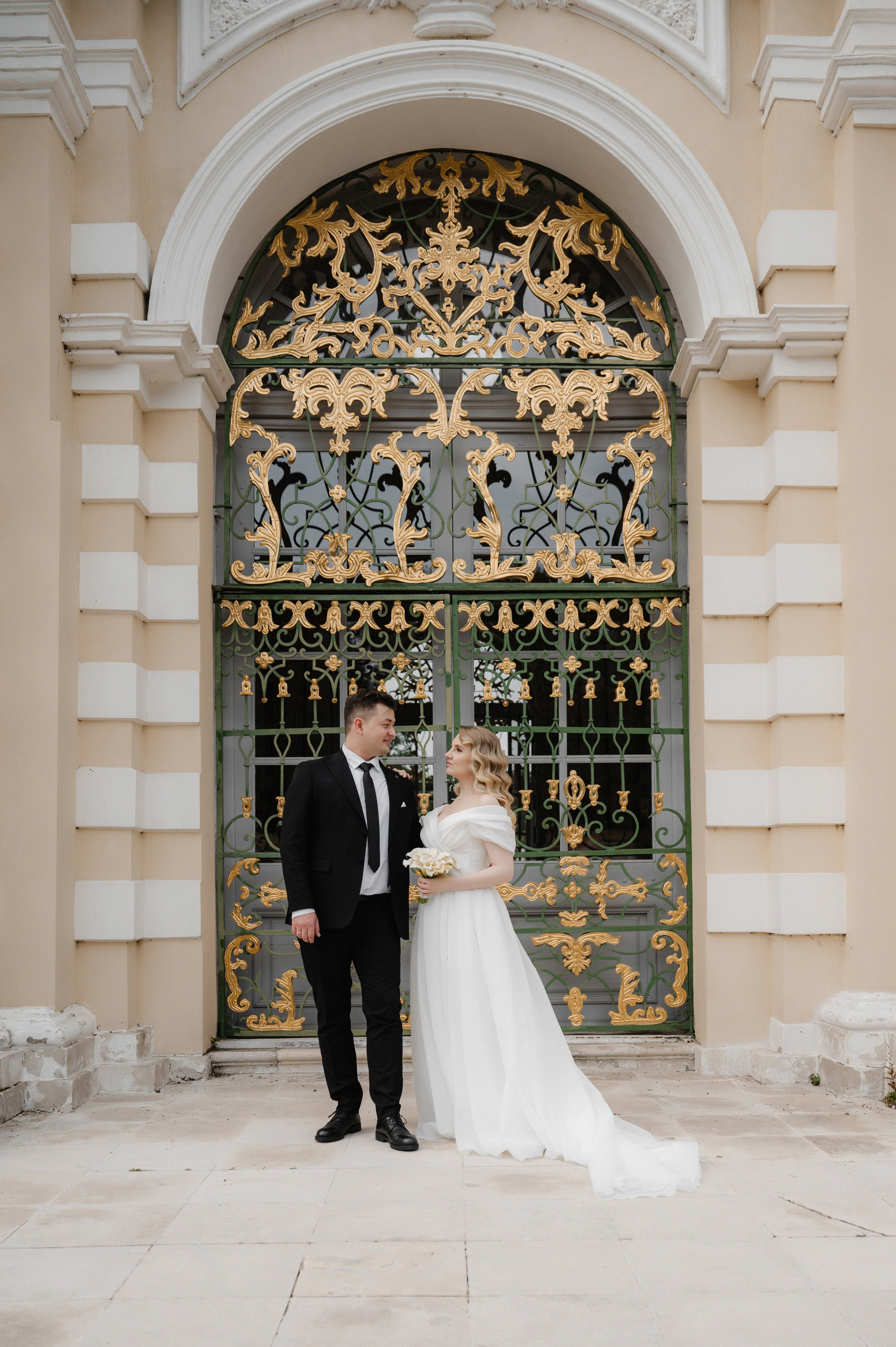 Илья и Ольга.Кусково. Свадебный фотограф Раменское-Москва