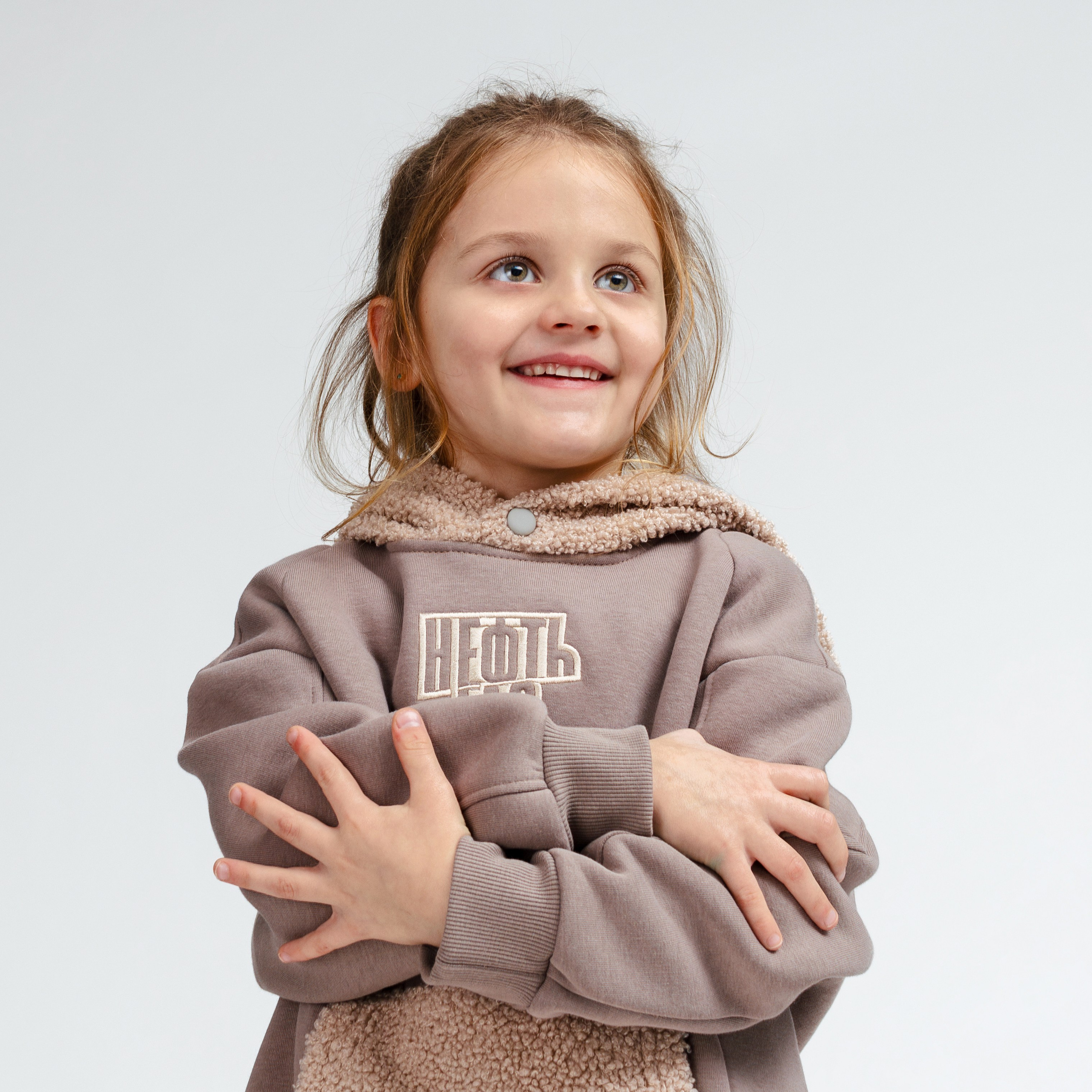 Фотосъемка одежды для маркетплейсов в СПб | Каталогизация товаров