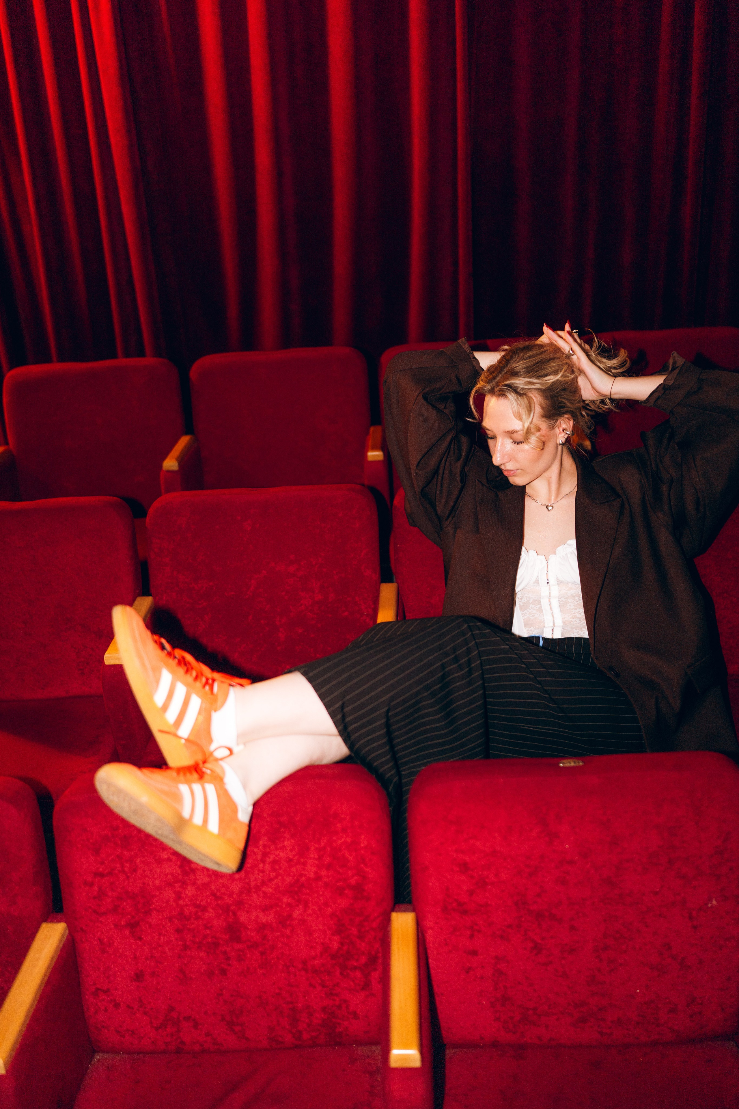 Софа в кино?. Максим Яковлев — фотограф в Москве