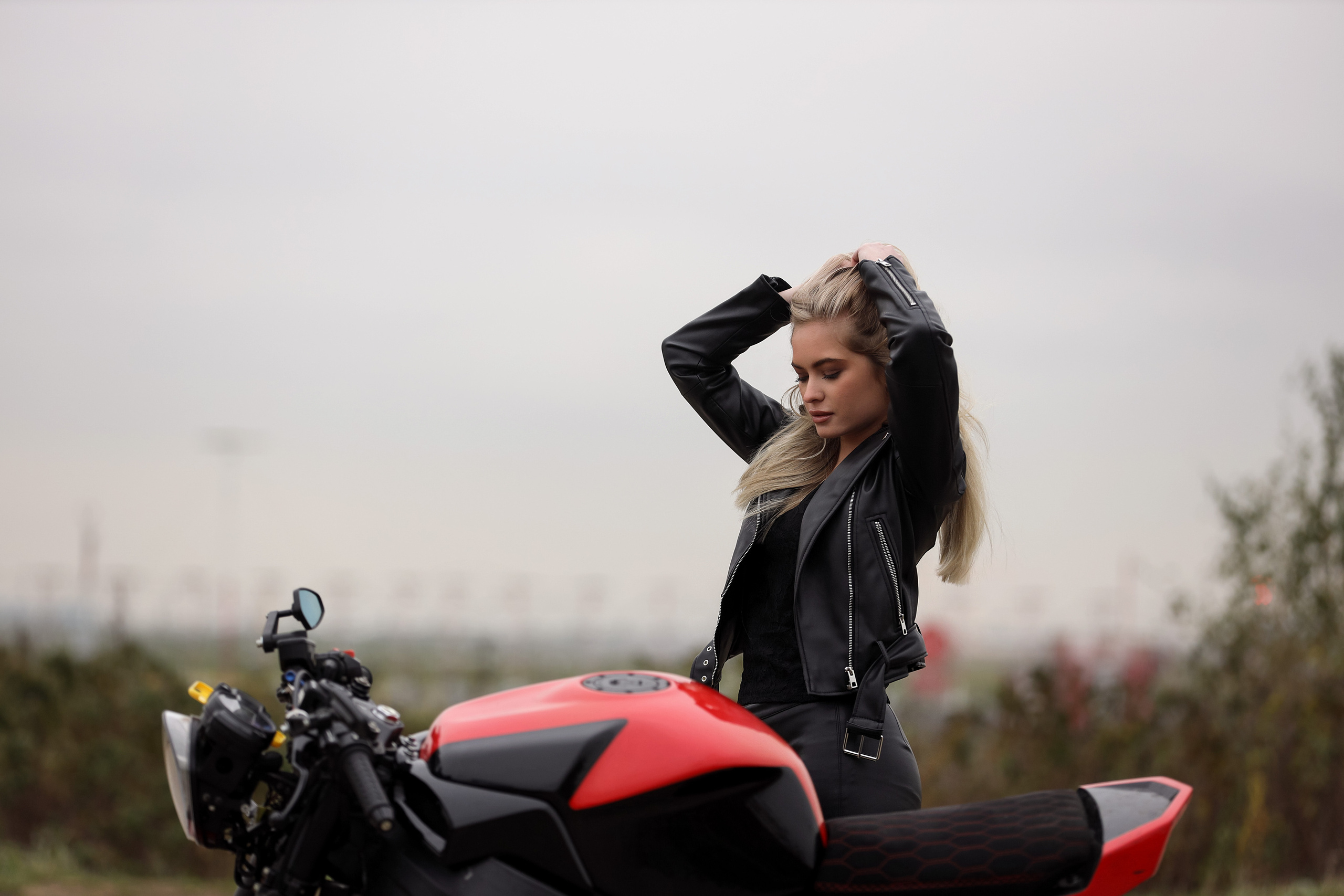 Портреты. Фотограф Антон Чупринин