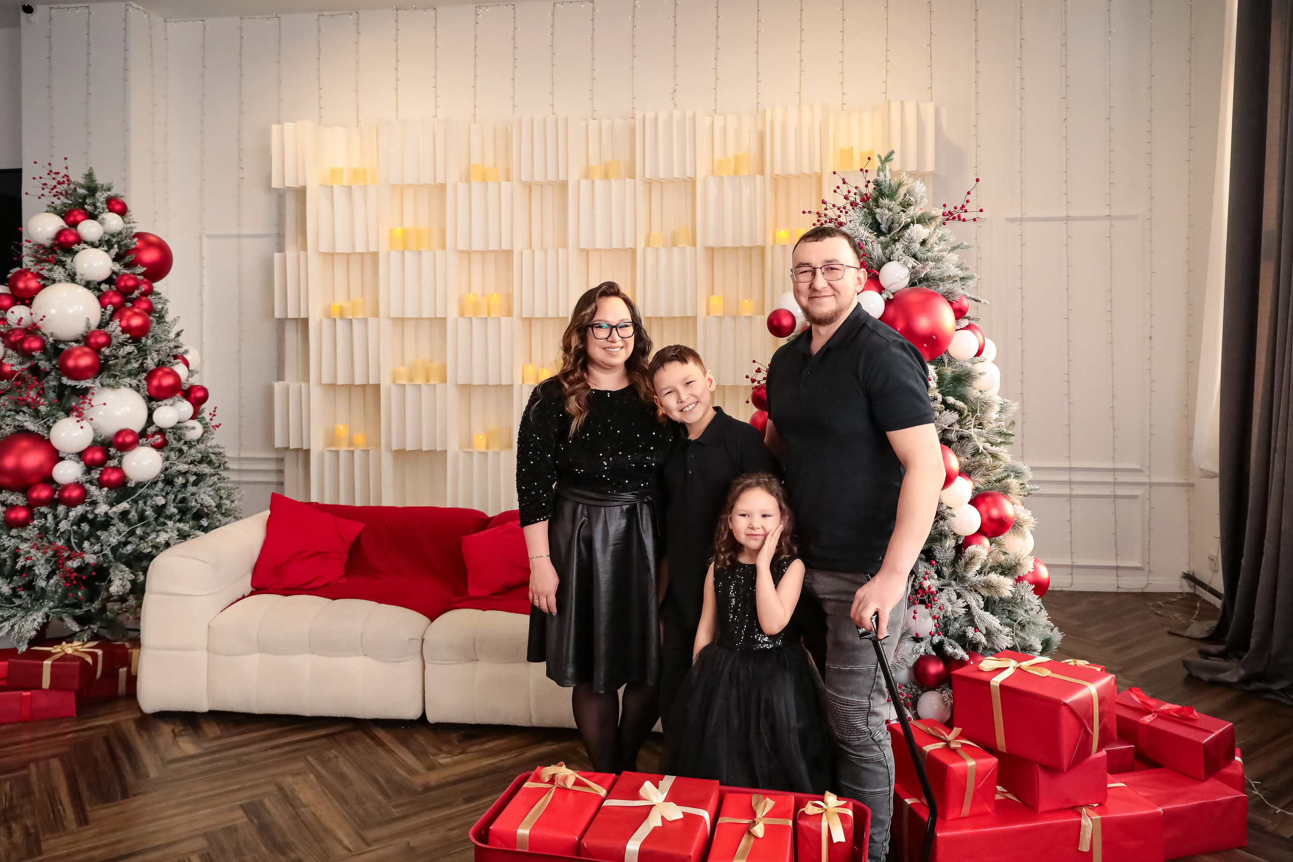 НОВОГОДНИЕ ФОТОСЕССИИ. Фотограф г. Хабаровск. Семейные и индивидуальные съёмки