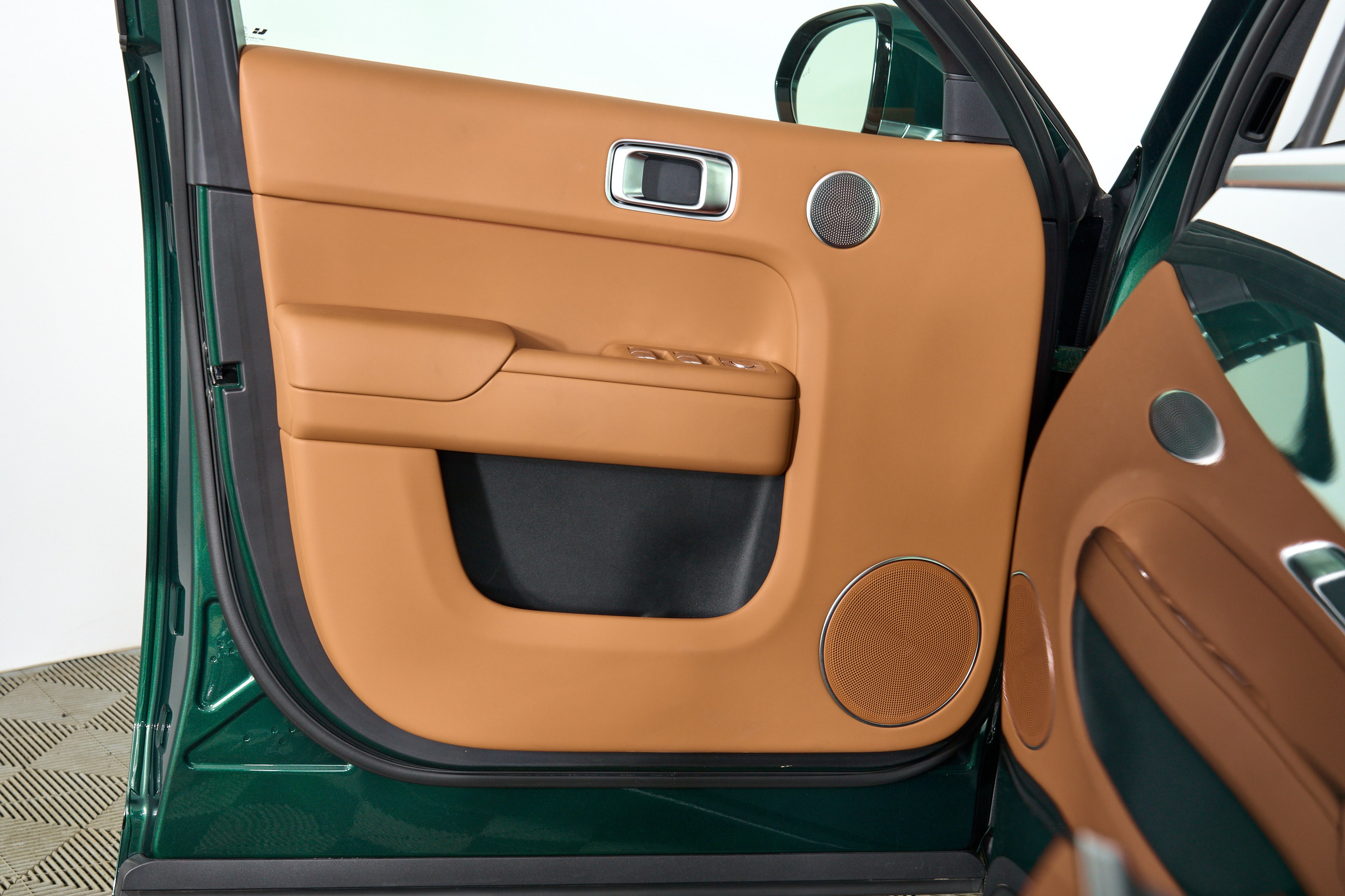 Lixiang L9. Фотограф Николай Прокофьев модельные тесты в Москве