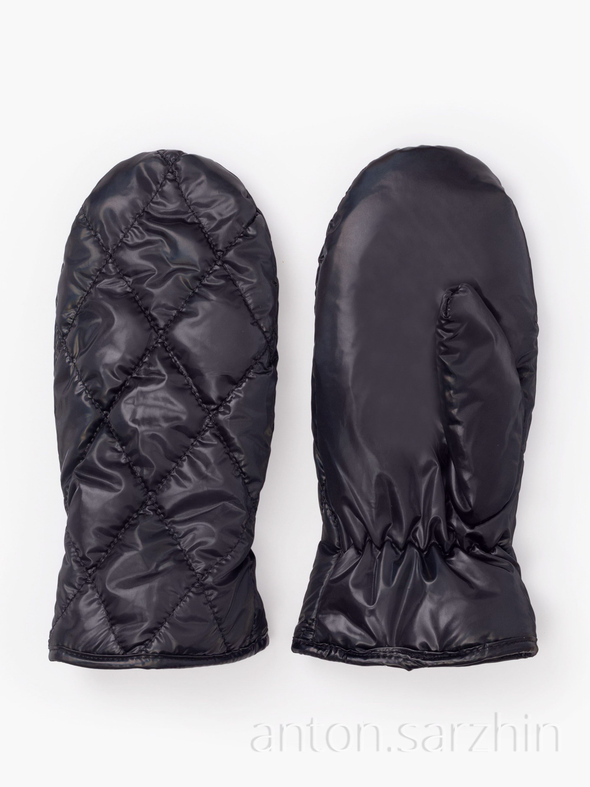 Перчатки, рукавицы, варежки. Предметная фотосъемка в Москве предметный фотограф Саржин Антон